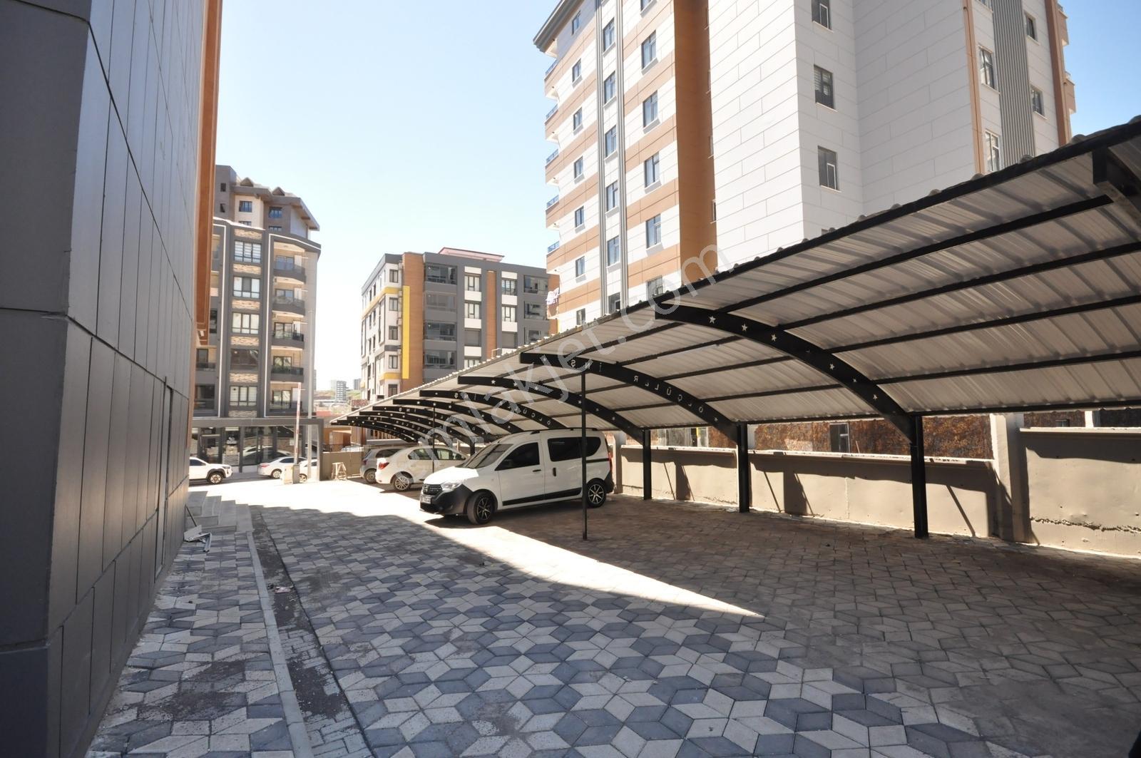 Coldwell Banker'dan Yerden Isıtmalı 2+1 Ultra Lüks Sıfır Daire - Görsel 16