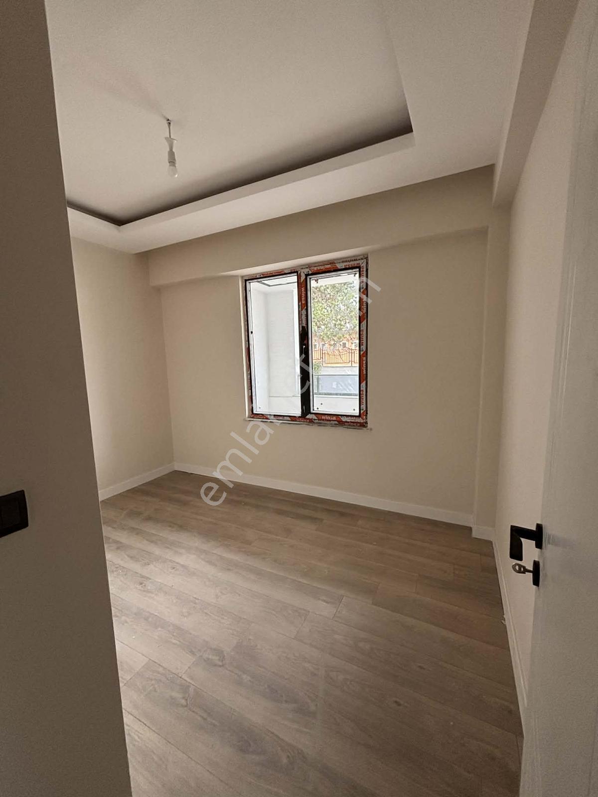 Kışla Parkı Karşısın Da Kışla Lıyf Sitesin De Satılık 2+1 Daire - Görsel 7