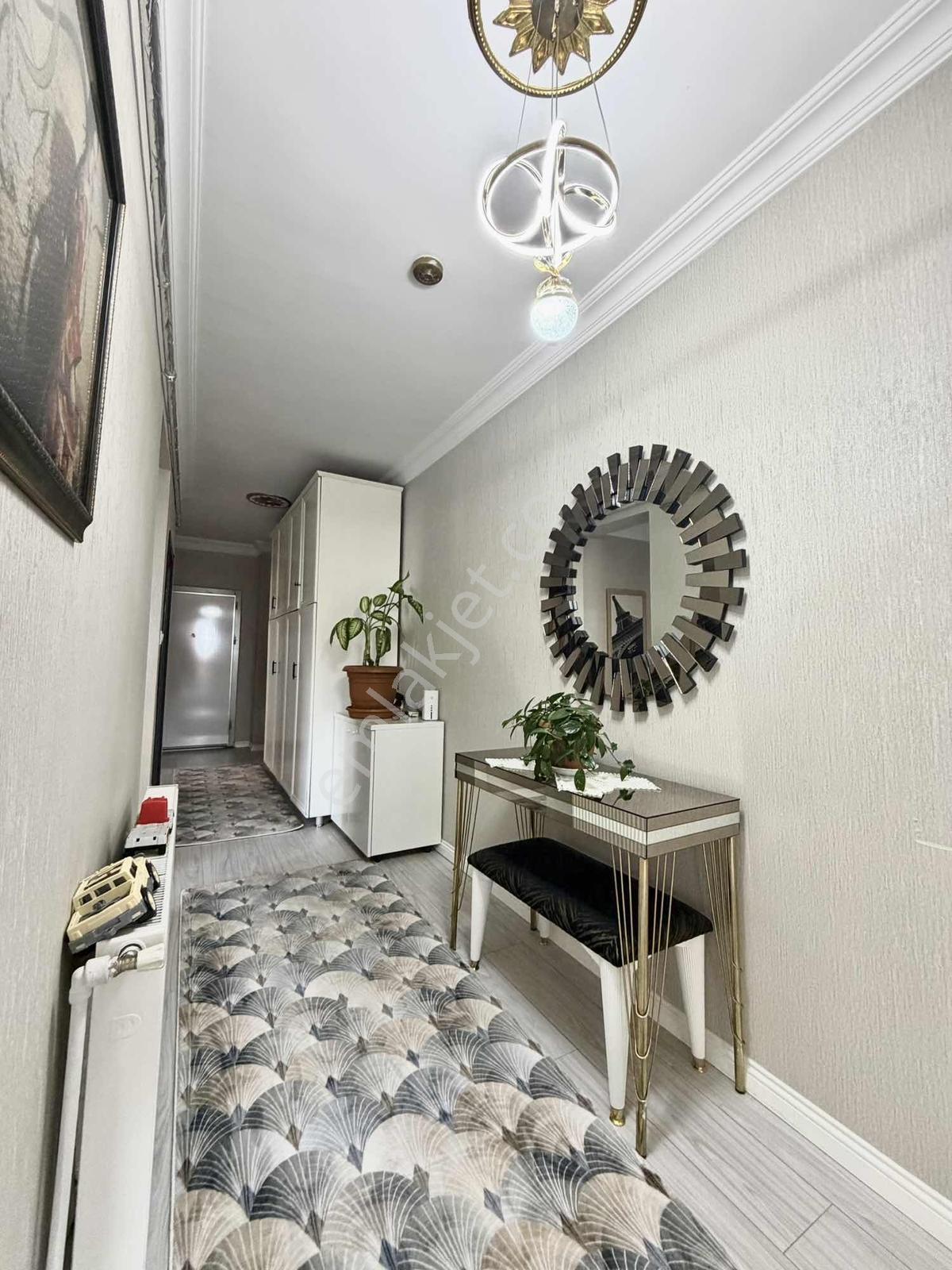 Ufuktepe Cadde Üzeri Asansörlü 1. Kat Lüks Yapılı 3+1!! - Görsel 17