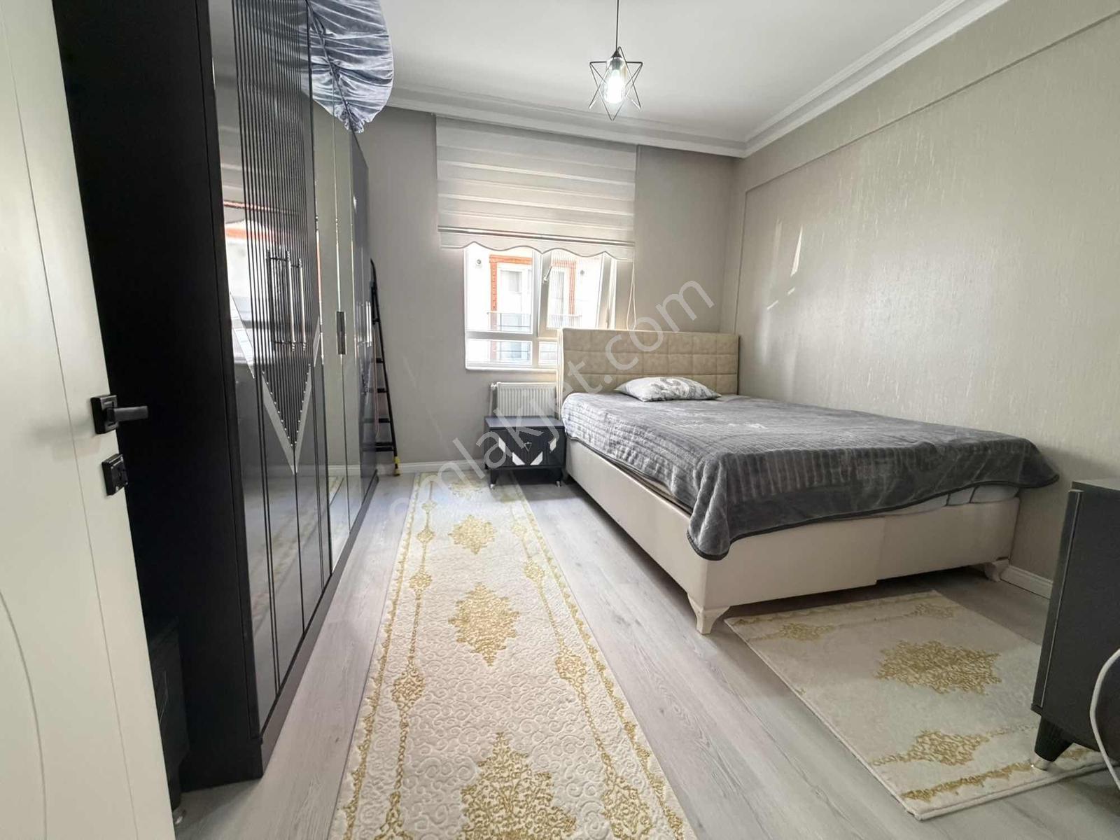 Ufuktepe Cadde Üzeri Asansörlü 1. Kat Lüks Yapılı 3+1!! - Görsel 13