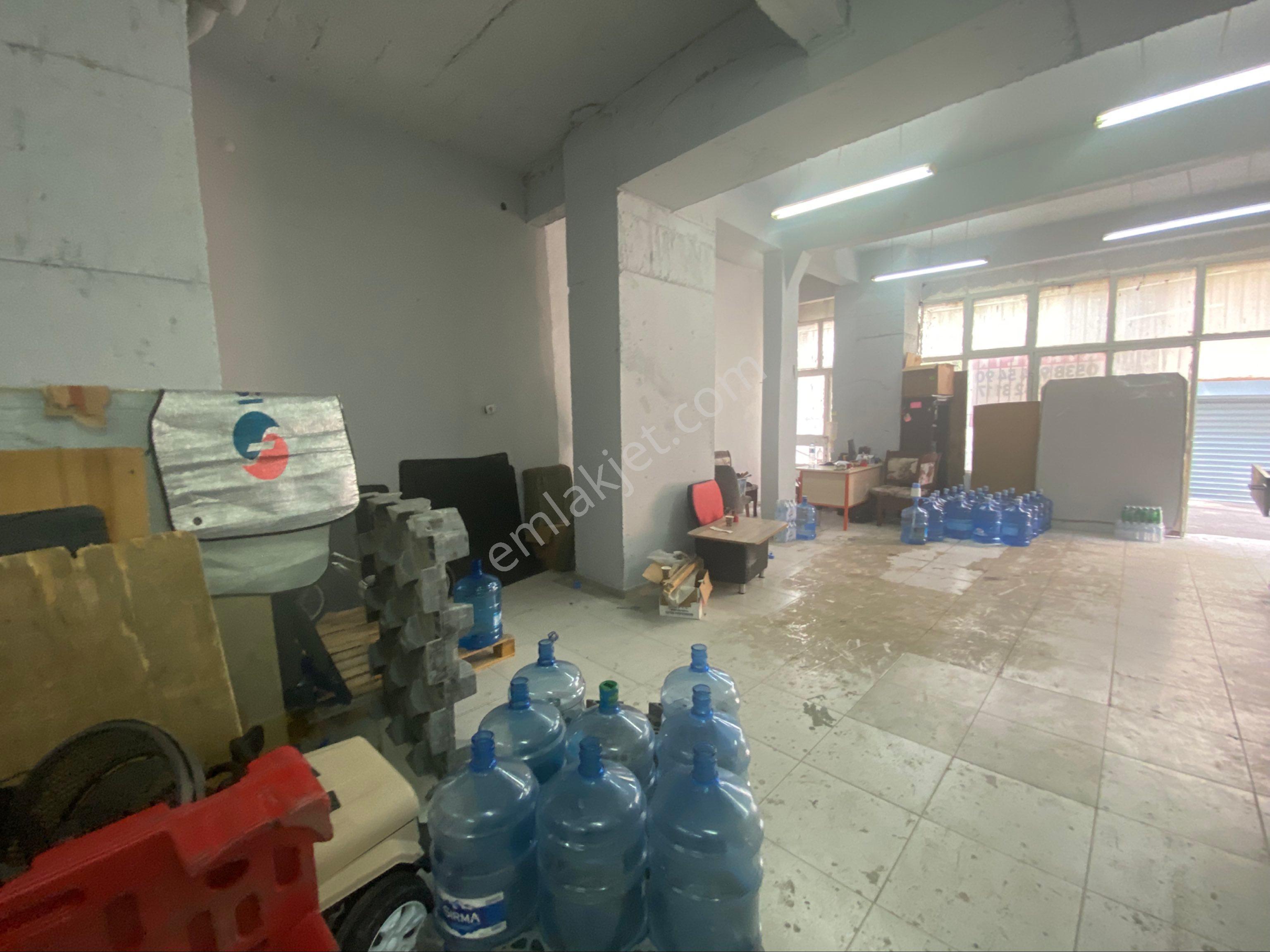 Akalın Dan Karabağlar Ali Fuat Cebesoy Mahallesi’nde Geniş Kiralık Dükkan - Görsel 16
