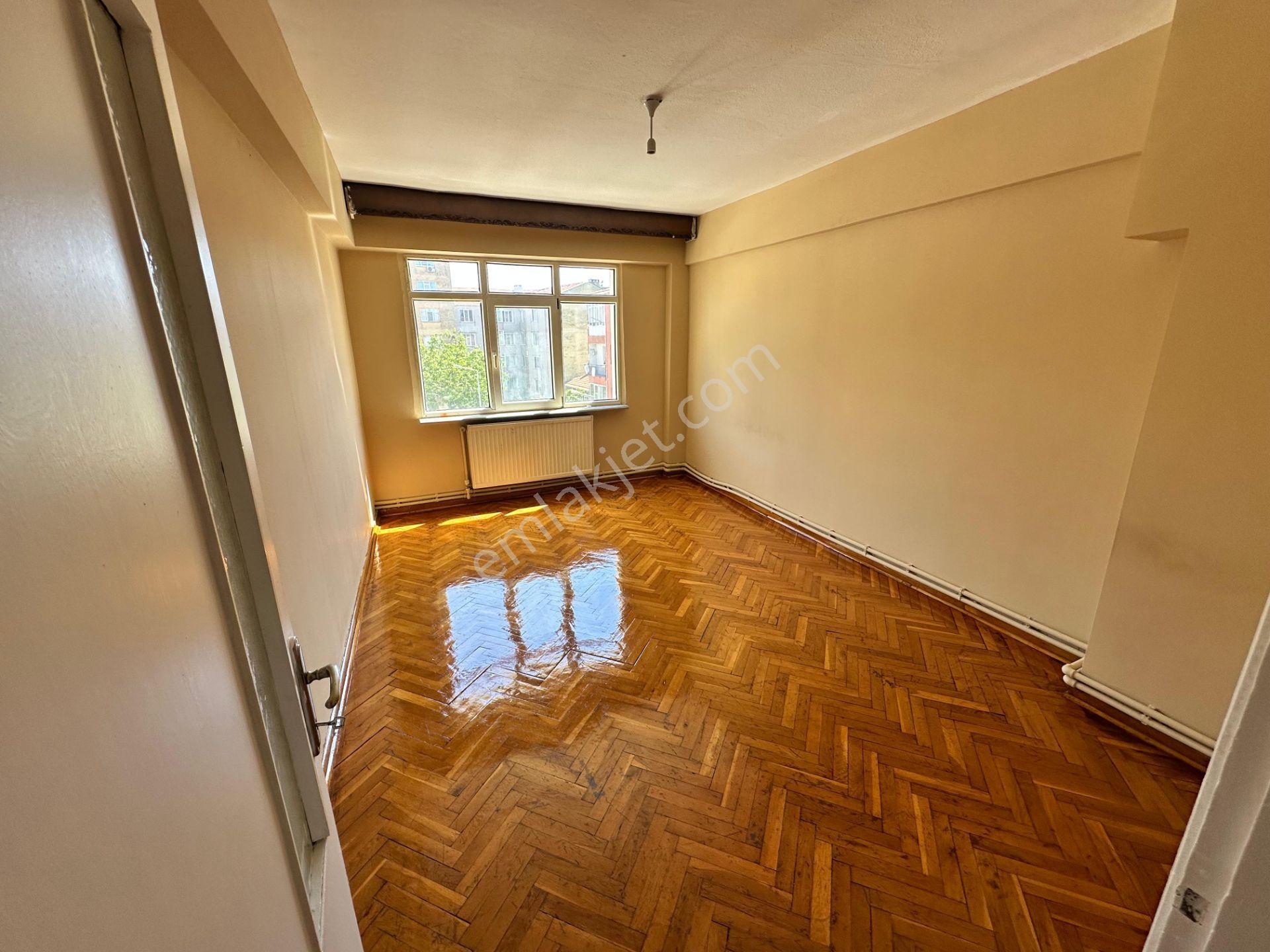 Molla Team'den Kiralık Daire Reşadiye Mh Bakımlı,net 130 M² 3+1 - Görsel 7