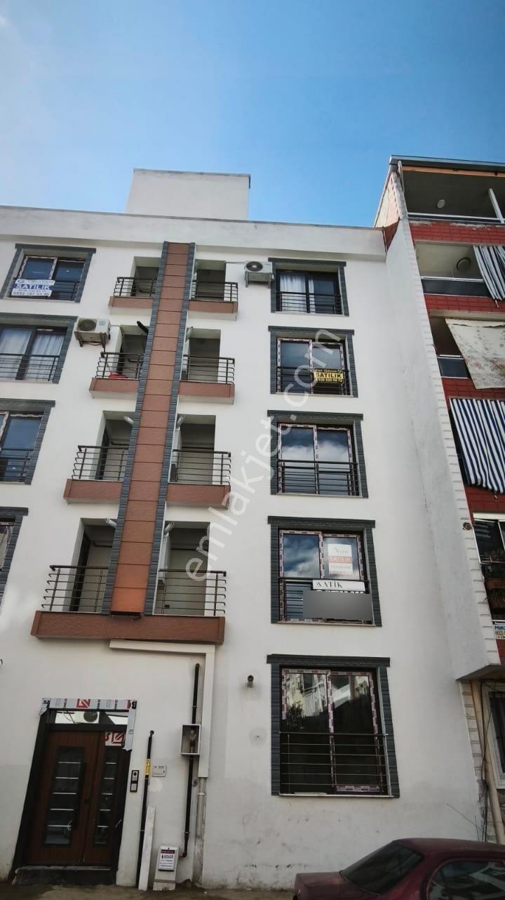 Ege Mahallesin De Sıfır Eşyalı 2+1