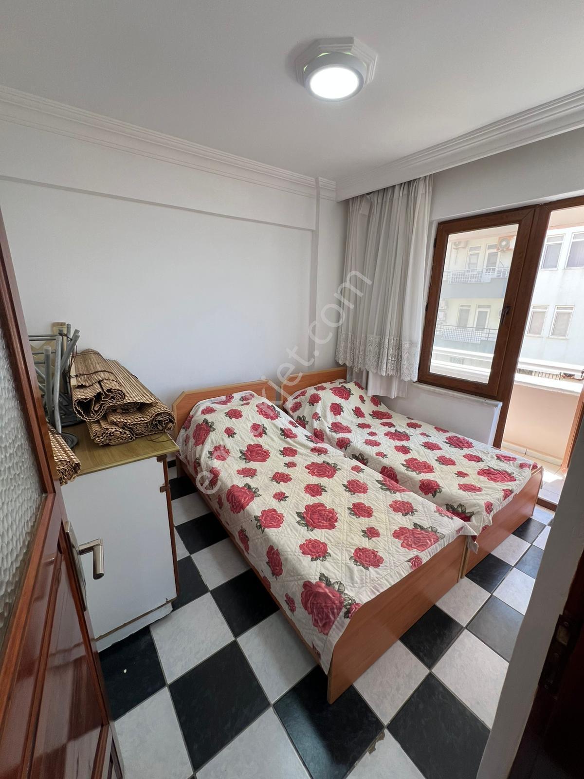 Ewax Property'den Mahmutlarda Denize Sıfır Deniz Manzaralı Daire - Görsel 7