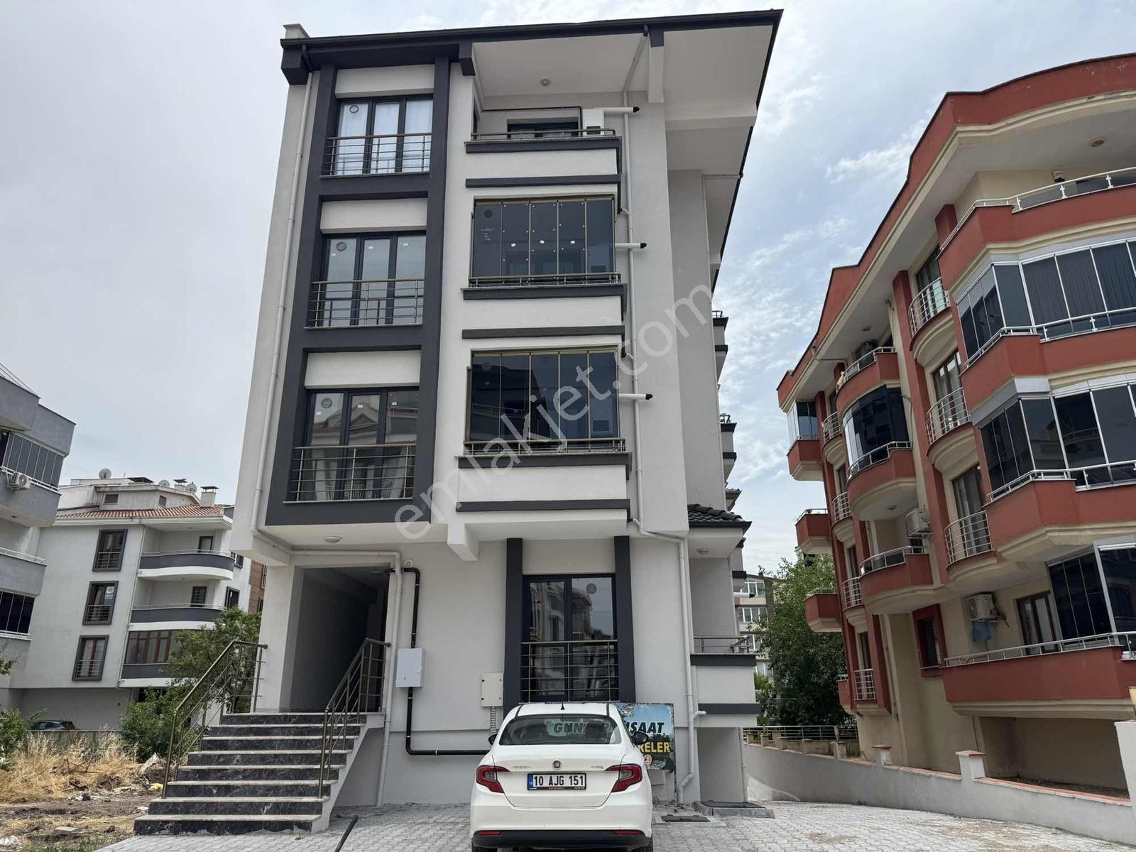 Balnovadan Fırsat Cam Balkonlu Sıfır 1+1 Satılık Daire - Görsel 19