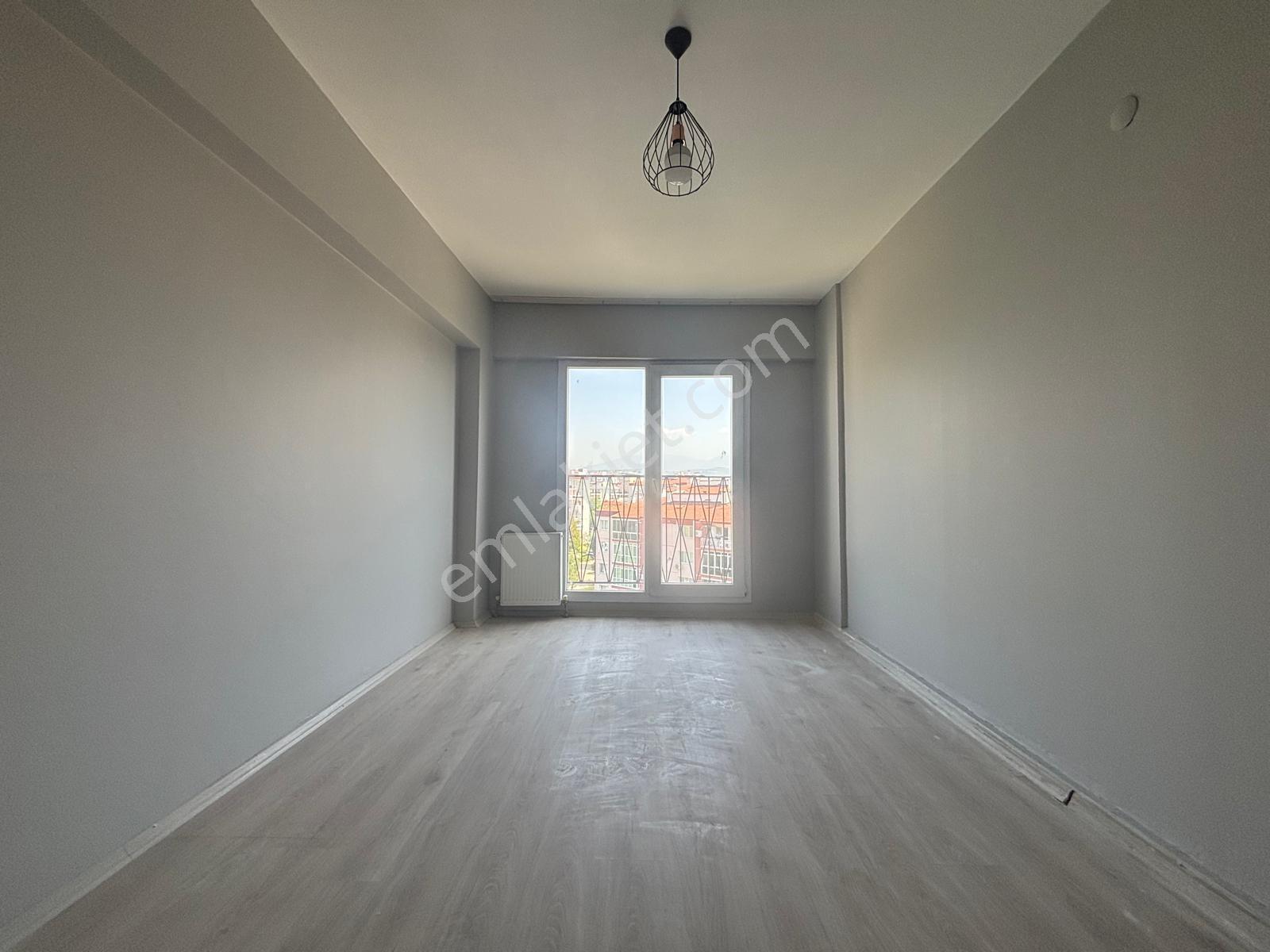 Turpa Lotus'tan Fortuna Sitesi'nde 3+1 Teraslı Satılık Daire - Görsel 10