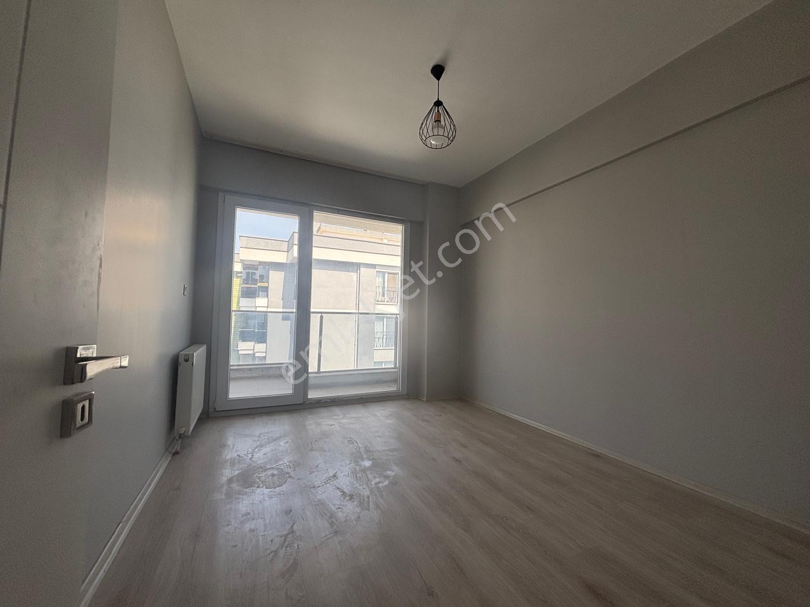 Turpa Lotus'tan Fortuna Sitesi'nde 3+1 Teraslı Satılık Daire - Görsel 7