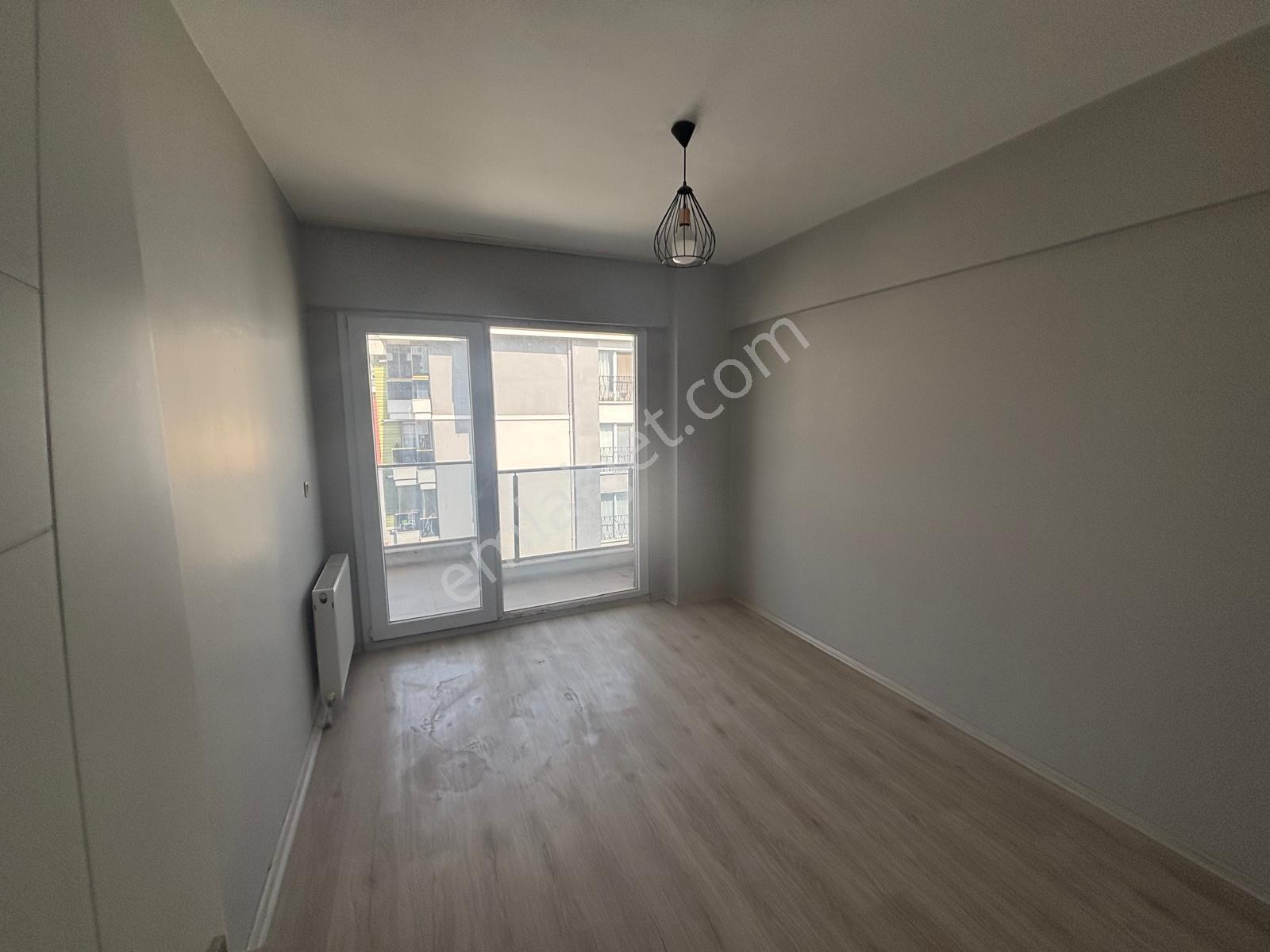 Turpa Lotus'tan Fortuna Sitesi'nde 3+1 Teraslı Satılık Daire - Görsel 9