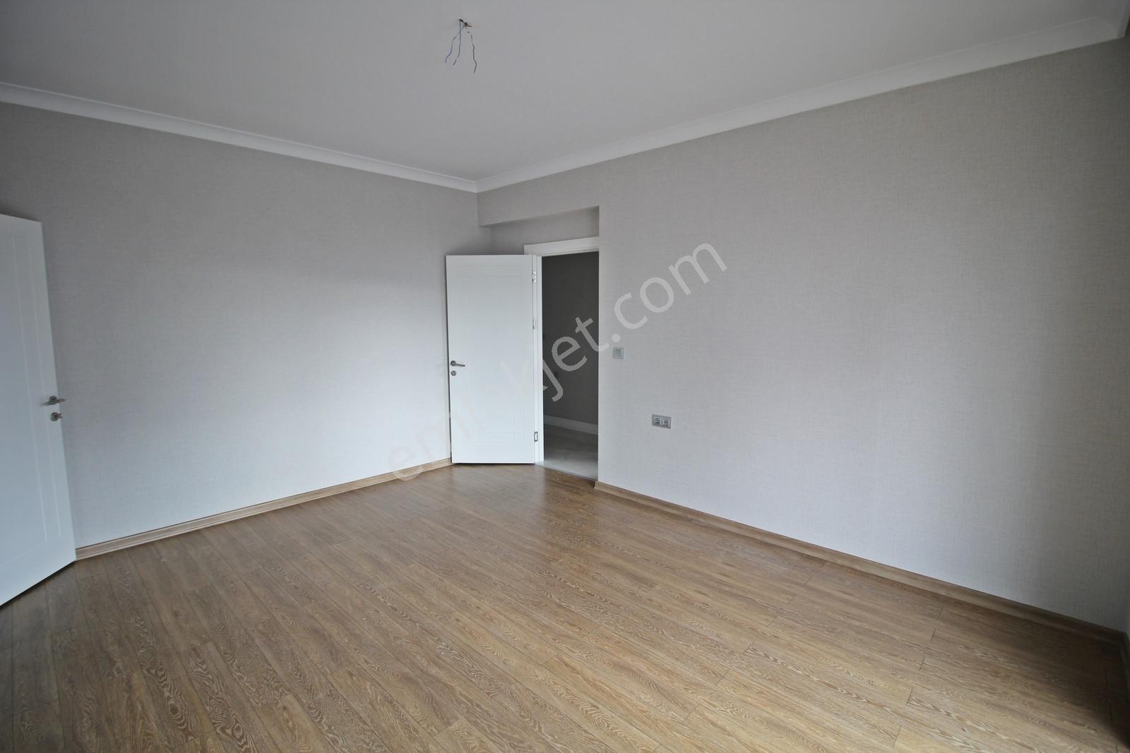 Bağlıca Kiralık Merkezi Lokasyonda Yerden Isıtmalı 4+1 Daire - Görsel 13