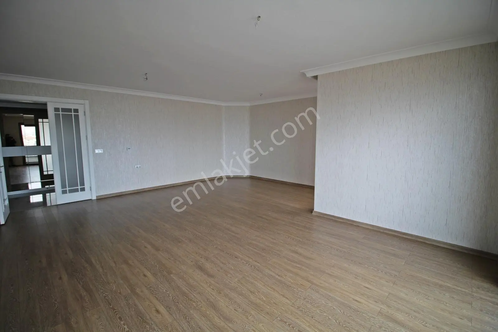 Bağlıca Kiralık Merkezi Lokasyonda Yerden Isıtmalı 4+1 Daire - Görsel 6