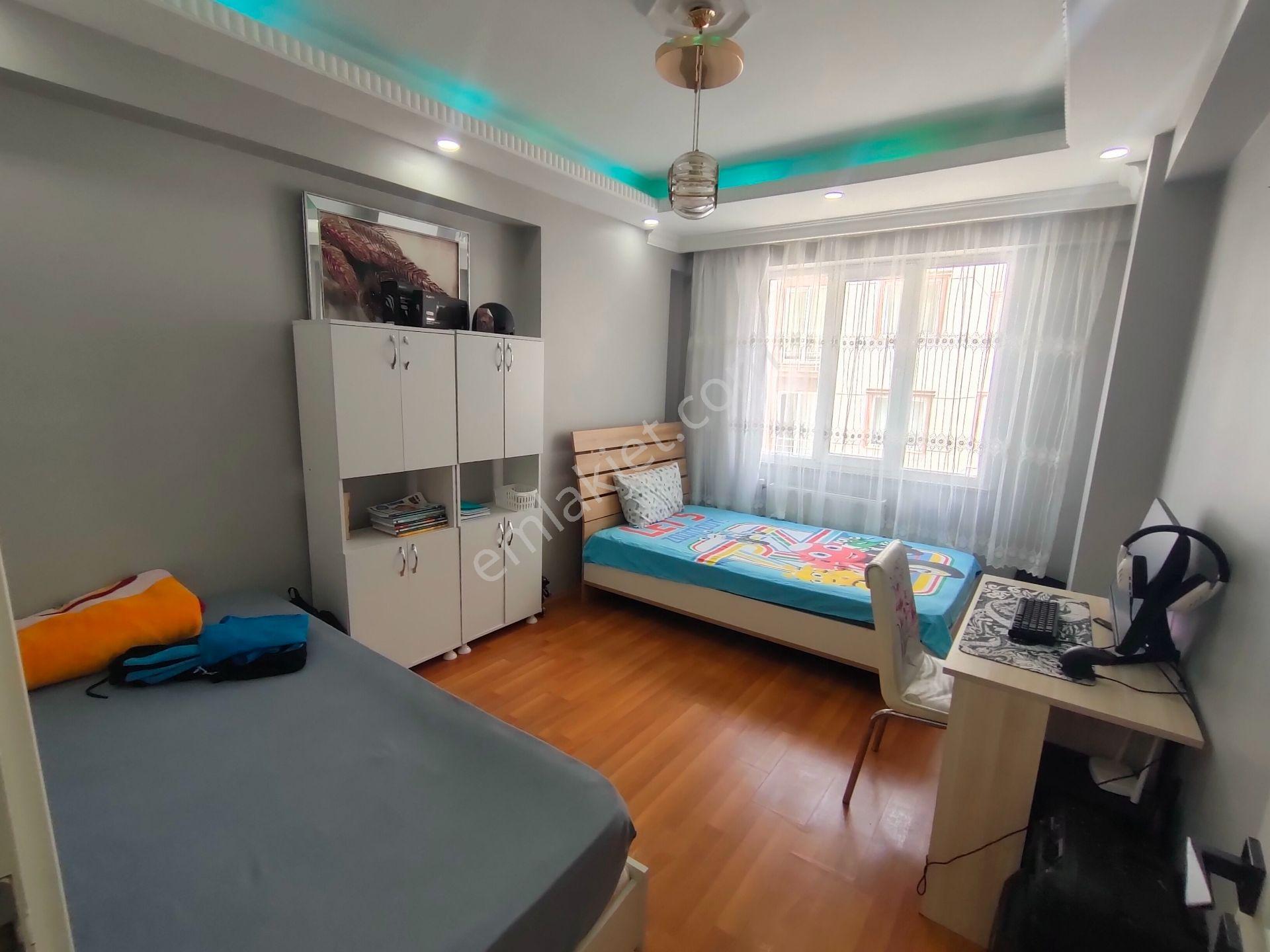 Remax Land'ten Alipaşa Mahallesi'nde Kiralık 3+1 Geniş Daire - Görsel 20