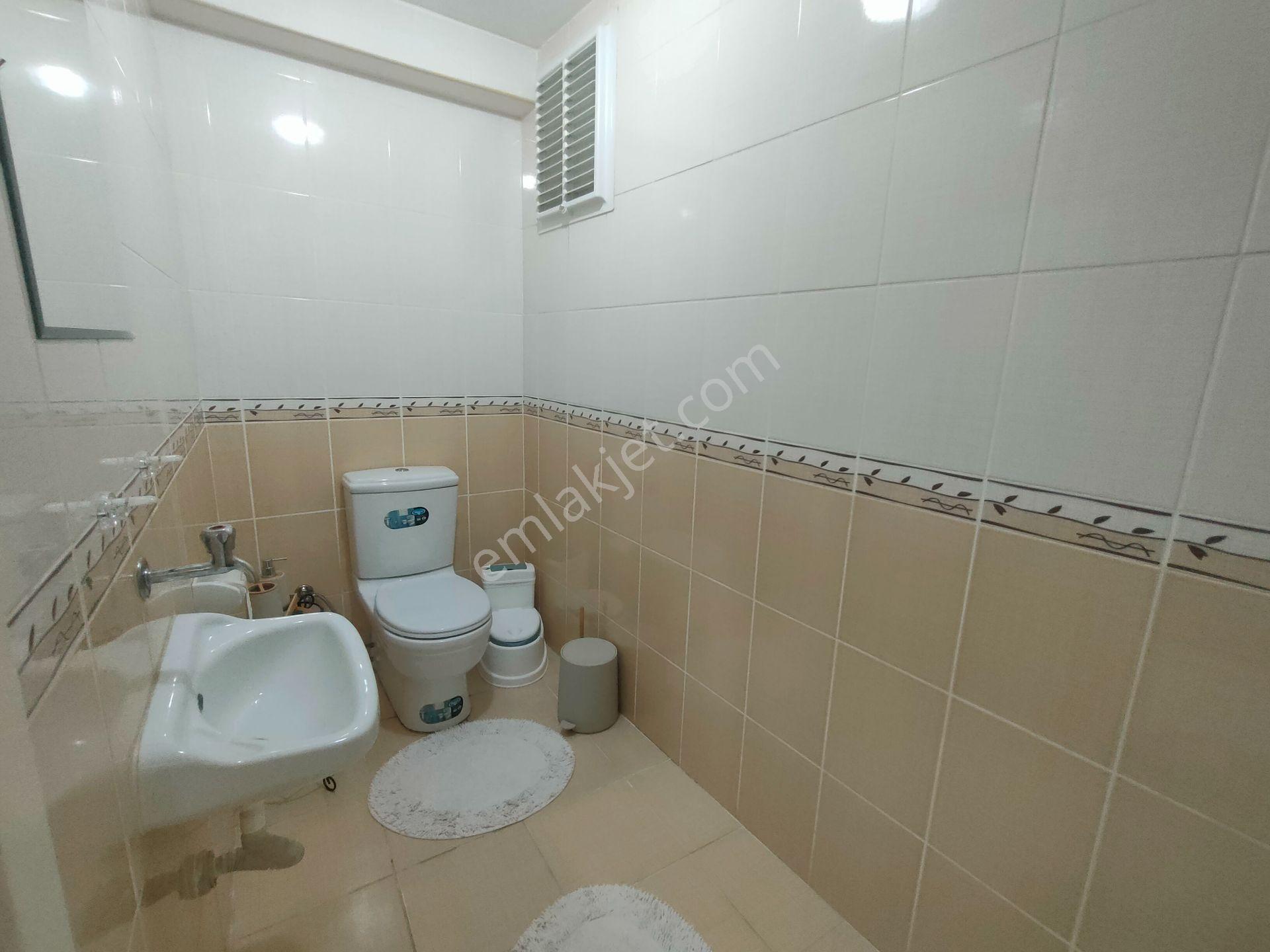 Remax Land'ten Alipaşa Mahallesi'nde Kiralık 3+1 Geniş Daire - Görsel 30