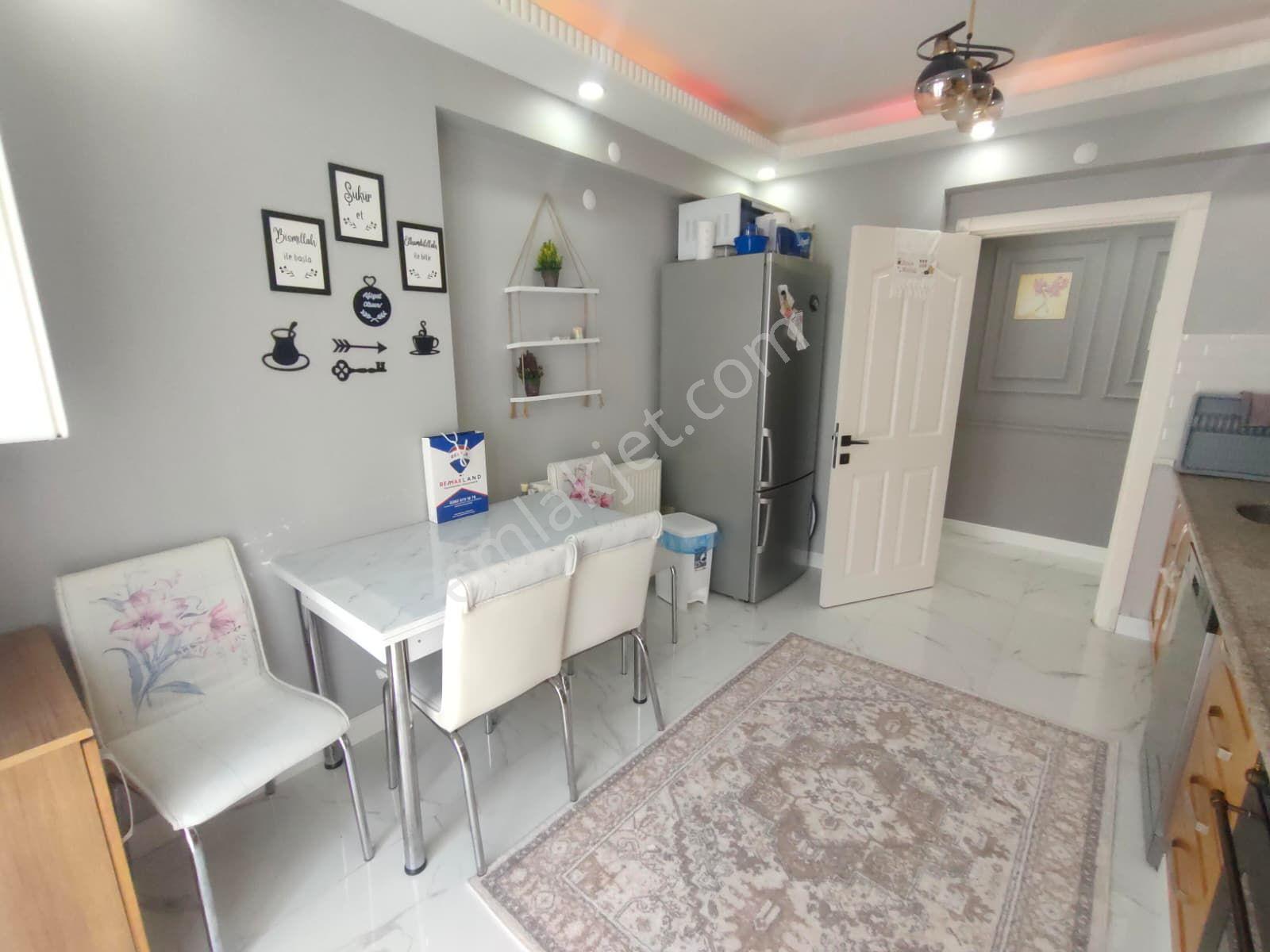Remax Land'ten Alipaşa Mahallesi'nde Kiralık 3+1 Geniş Daire - Görsel 17