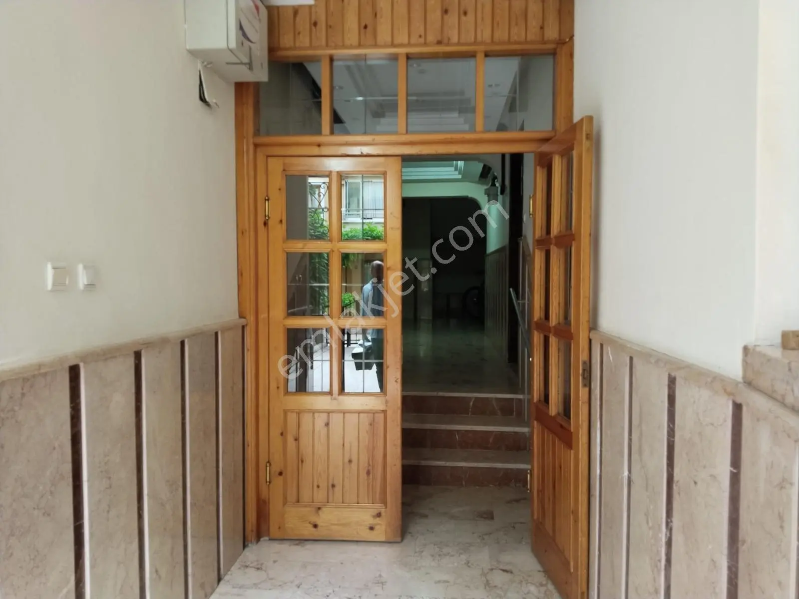 Kırkkonaklar'da Şömineli 4+1 Şömineli | Kapalı Otoparklı Satılık - Görsel 15