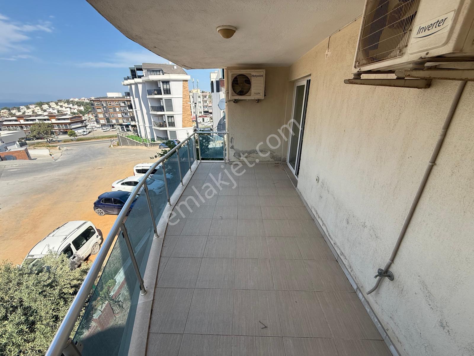 Kuşadası Merkeze Yakın 3+1 Deniz Manzaralı Satılık Ferah Daire - Görsel 26