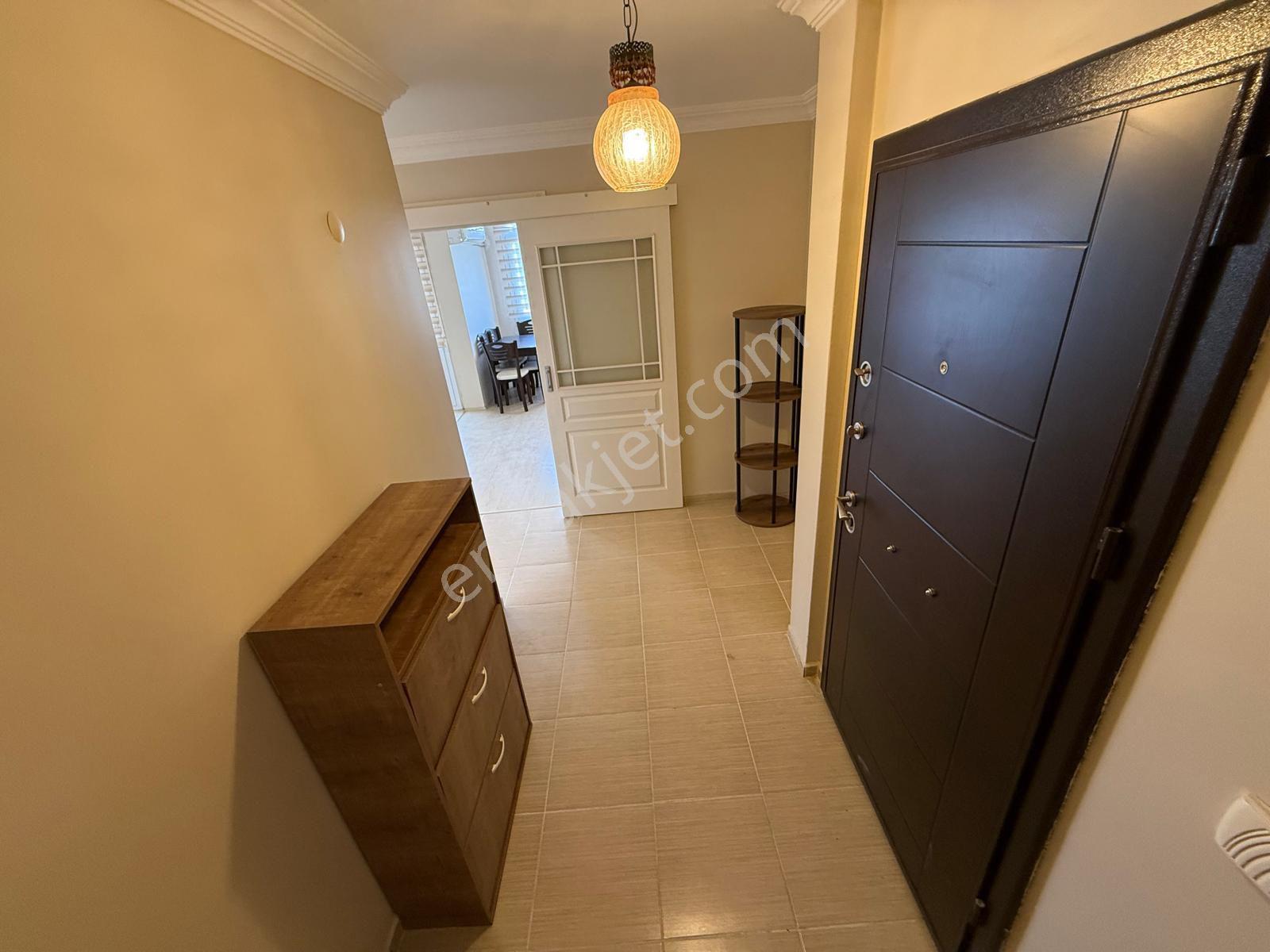 Kuşadası Merkeze Yakın 3+1 Deniz Manzaralı Satılık Ferah Daire - Görsel 14