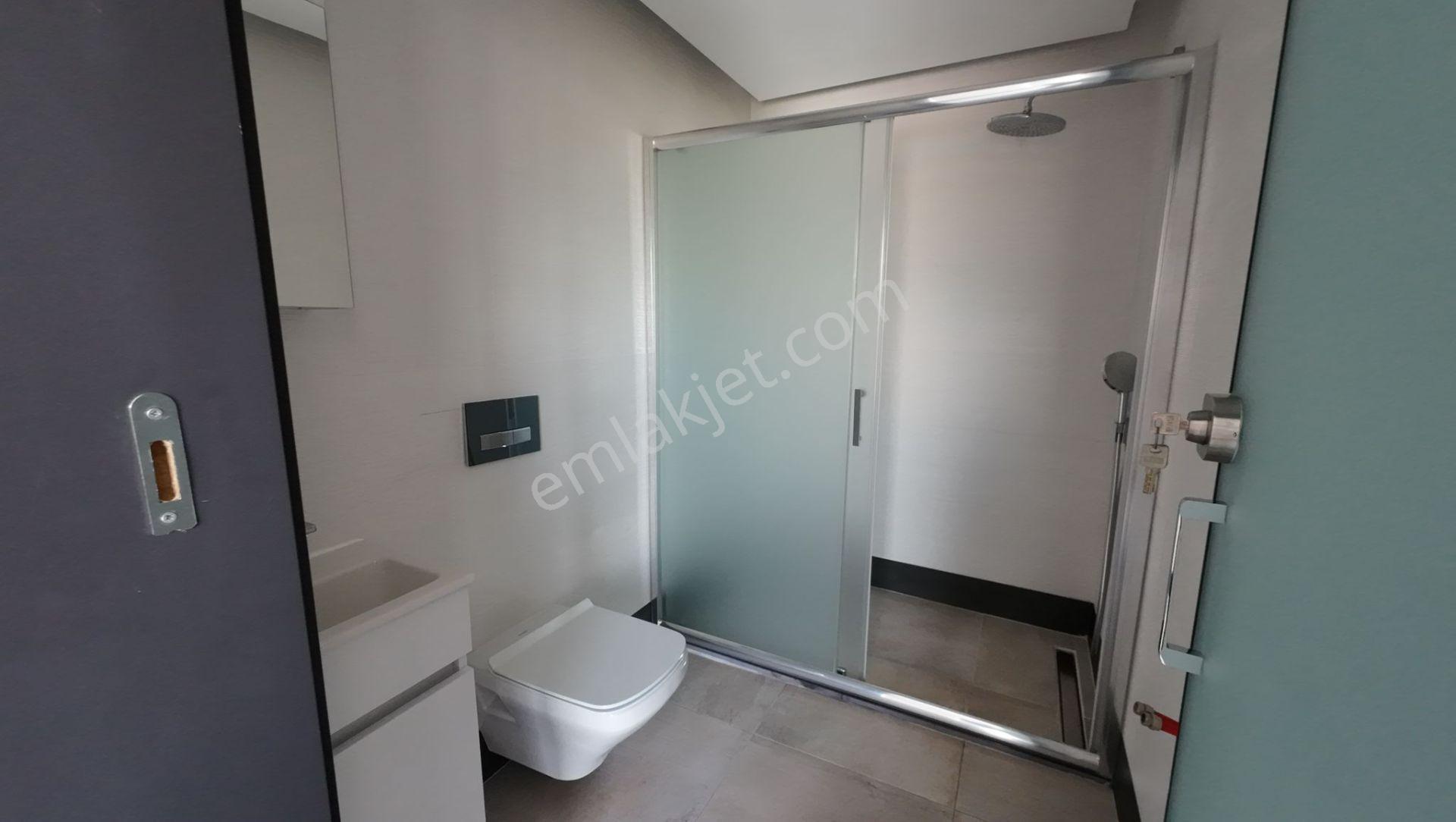 Bornova Evka 3 Site İçerisinde Lüks Dubleks 4+1 Kiralık Daire - Görsel 11