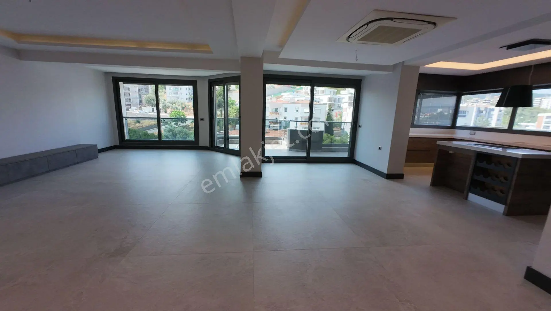 Bornova Evka 3 Site İçerisinde Lüks Dubleks 4+1 Kiralık Daire - Görsel 3
