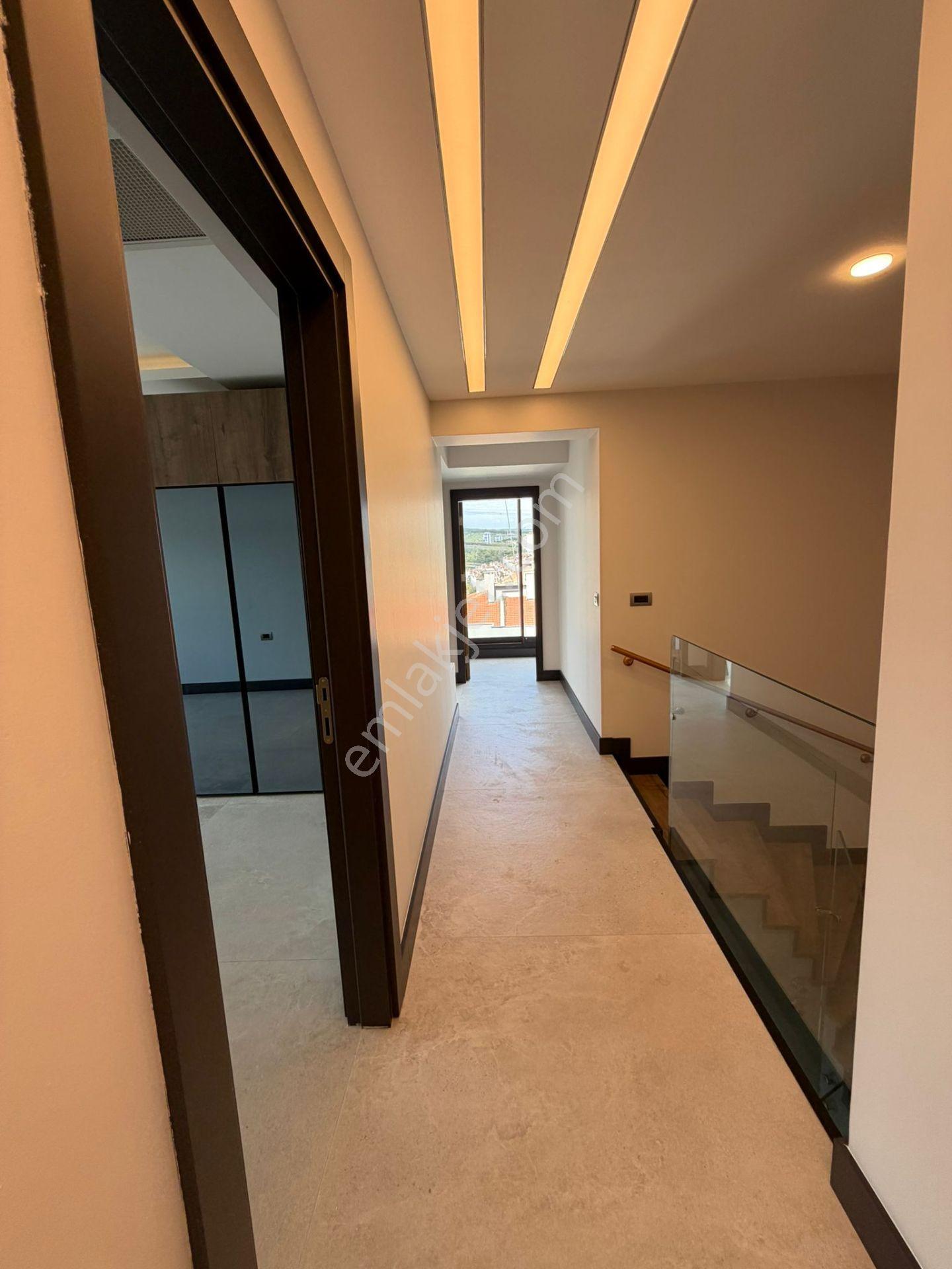 Bornova Evka 3 Site İçerisinde Lüks Dubleks 4+1 Kiralık Daire - Görsel 30