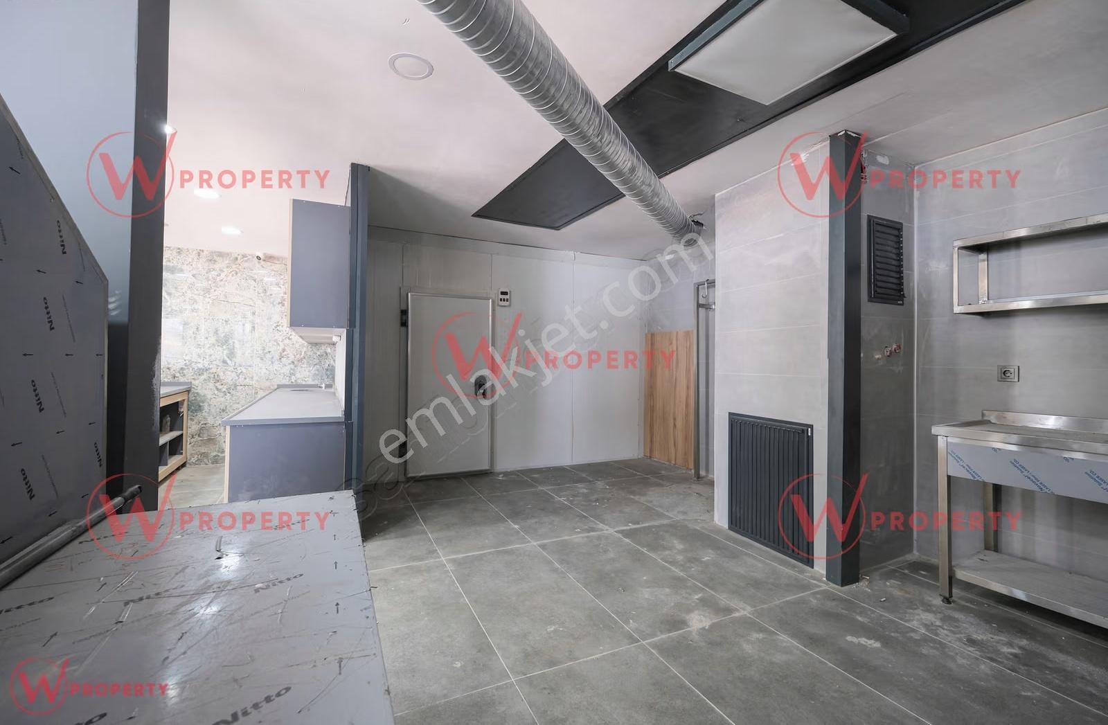 W Property'den Erdemli'de Denize Sıfır Satılık Dükkan - Görsel 6