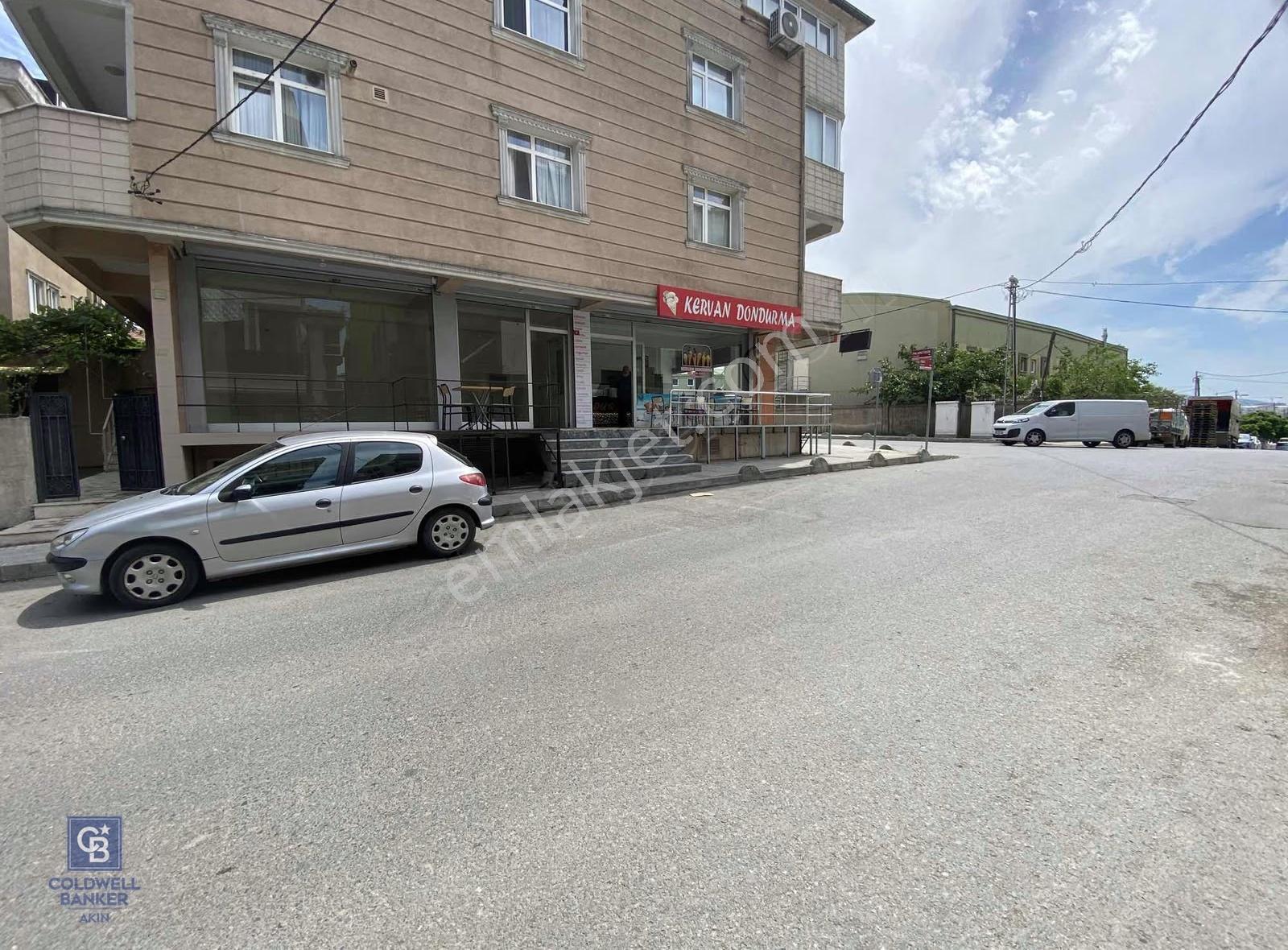 Sancaktepe Kemal Türkler'de Cadde Üstü Kiralık Dükkan - Görsel 6