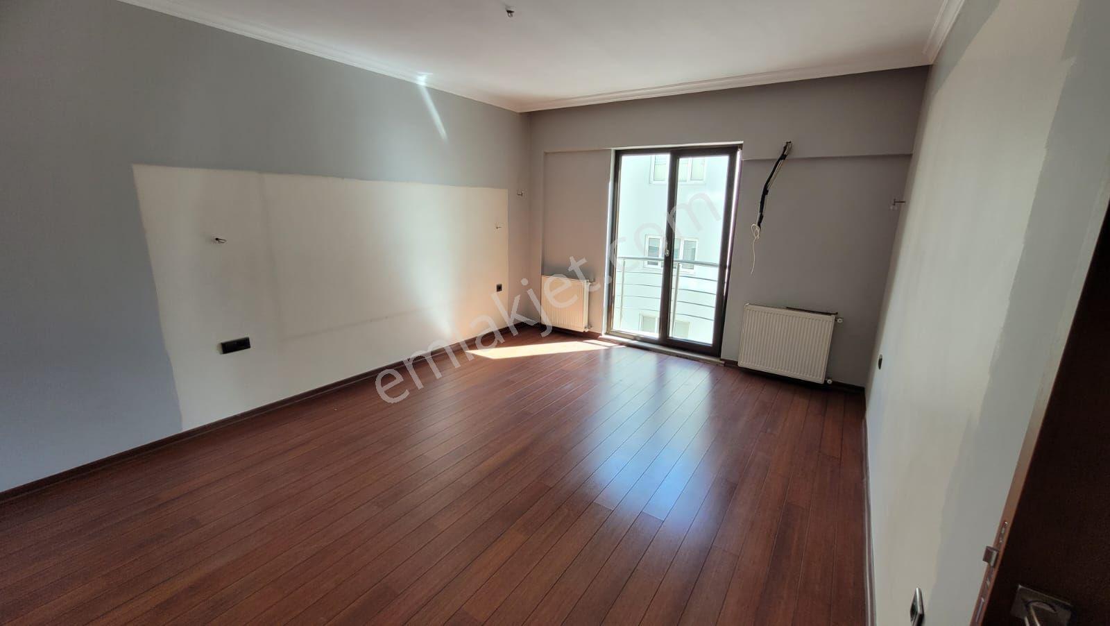 Ataevler'de Kiralık 3+1 Lüks Daire - Görsel 5