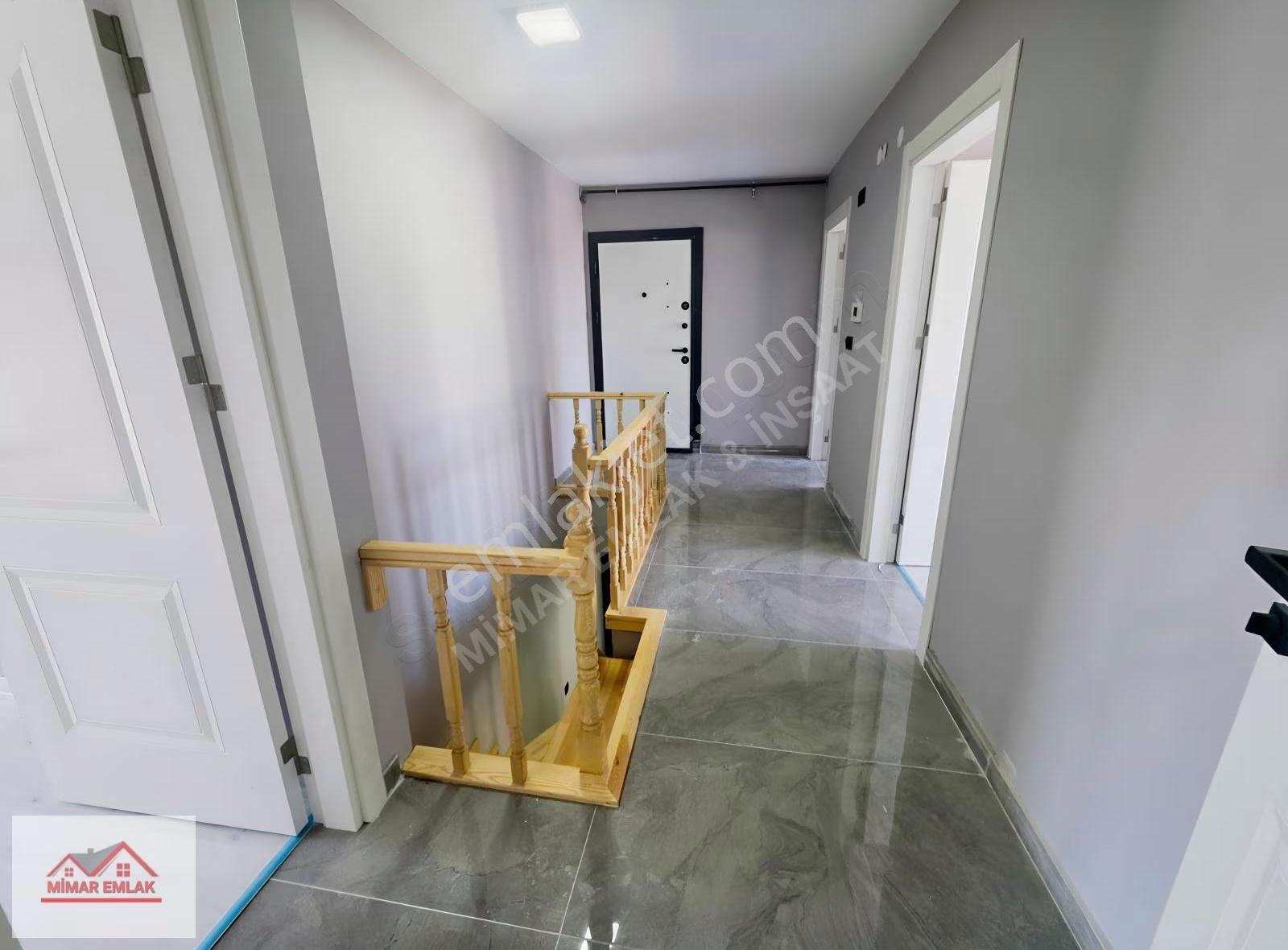 Mimar Emlak'tan Satılık 3+3 Çatısı Yüksek 200m² Dubleks - Görsel 23