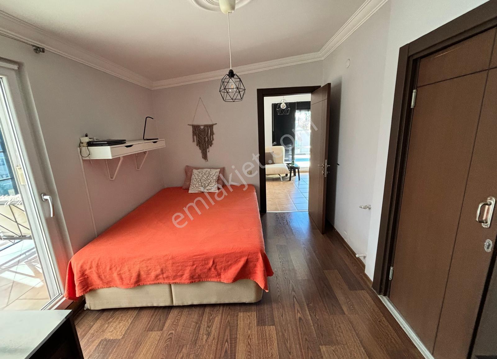 Çağlayan Barınaklarda Sahile 115 Mt Deniz Görür Dubleks Daire - Görsel 9