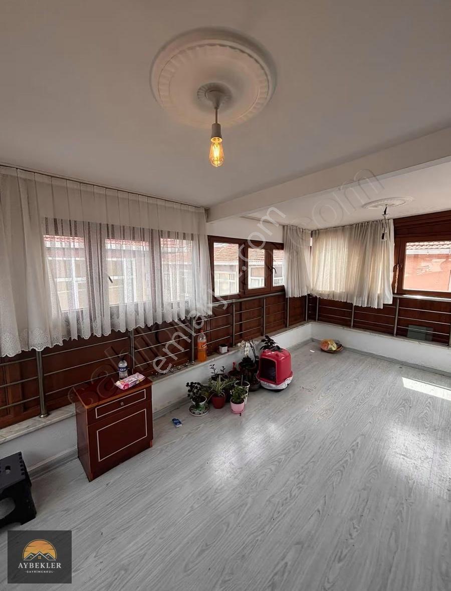 Fevziçakmak Mah. Merkezi Konumda Kiralık 1+1 Yenı Yapı