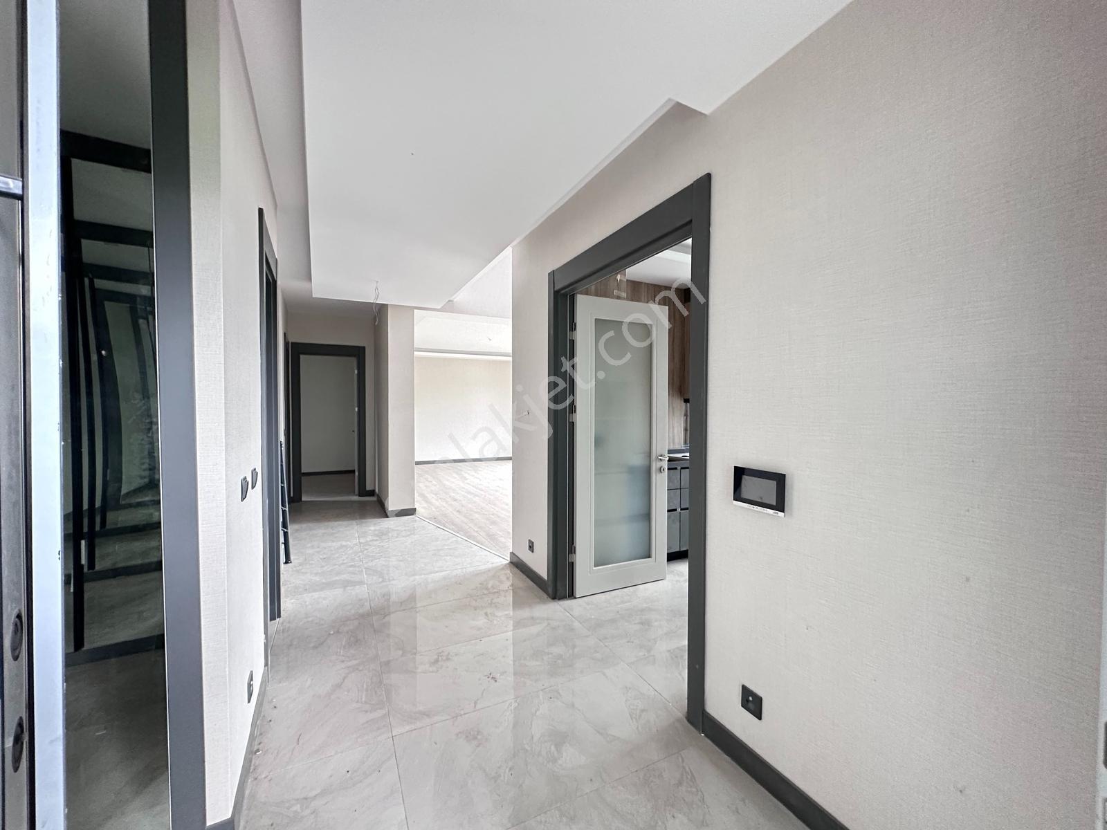 Bağlıca'da Satılık 5+1 Villa Site İçi Bağımsız, Hayalinizdeki Ev - Görsel 23