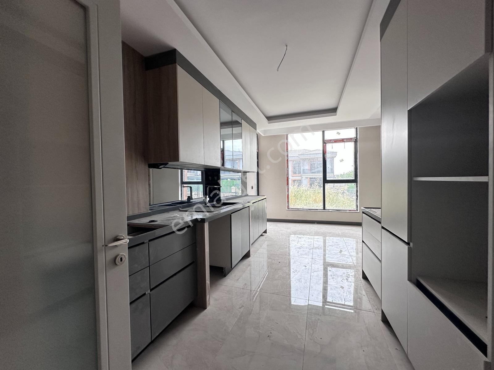 Bağlıca'da Satılık 5+1 Villa Site İçi Bağımsız, Hayalinizdeki Ev - Görsel 41