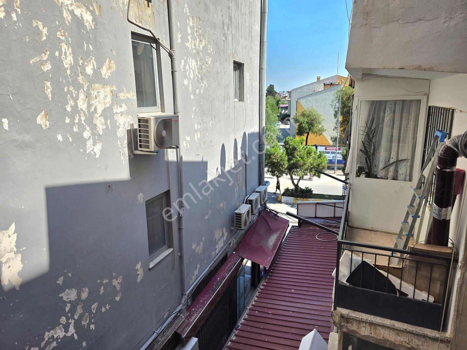 Kuşadası Merkezde Heryere Yakın Satılık Büro/ofis - Görsel 3