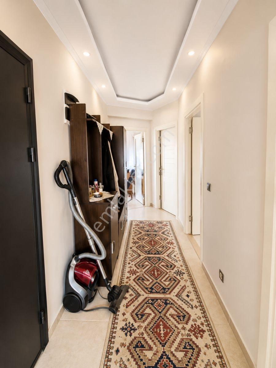 Buca Şirinyer Merkezde Yatırımlık Ve Oturumluk 2+1 Satılık Daire - Görsel 2