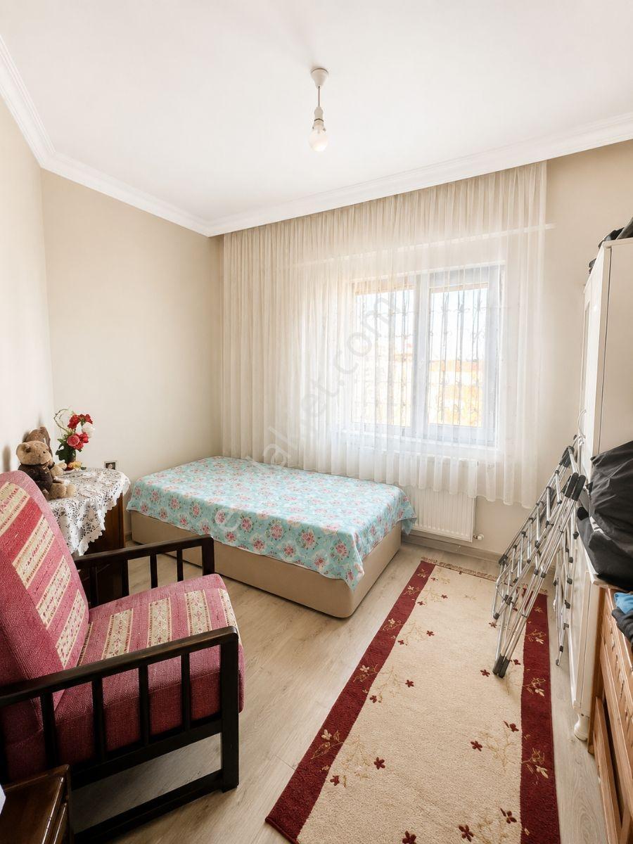 Buca Şirinyer Merkezde Yatırımlık Ve Oturumluk 2+1 Satılık Daire - Görsel 12