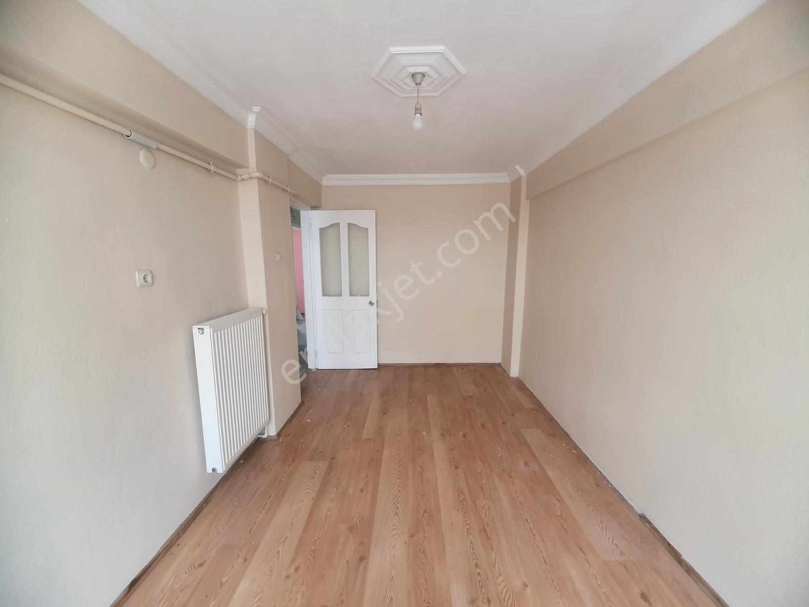İzmirpark Avm Yanı Üçyol Metro Yakını Doğalgazlı 2+1 Kiralık - Görsel 24