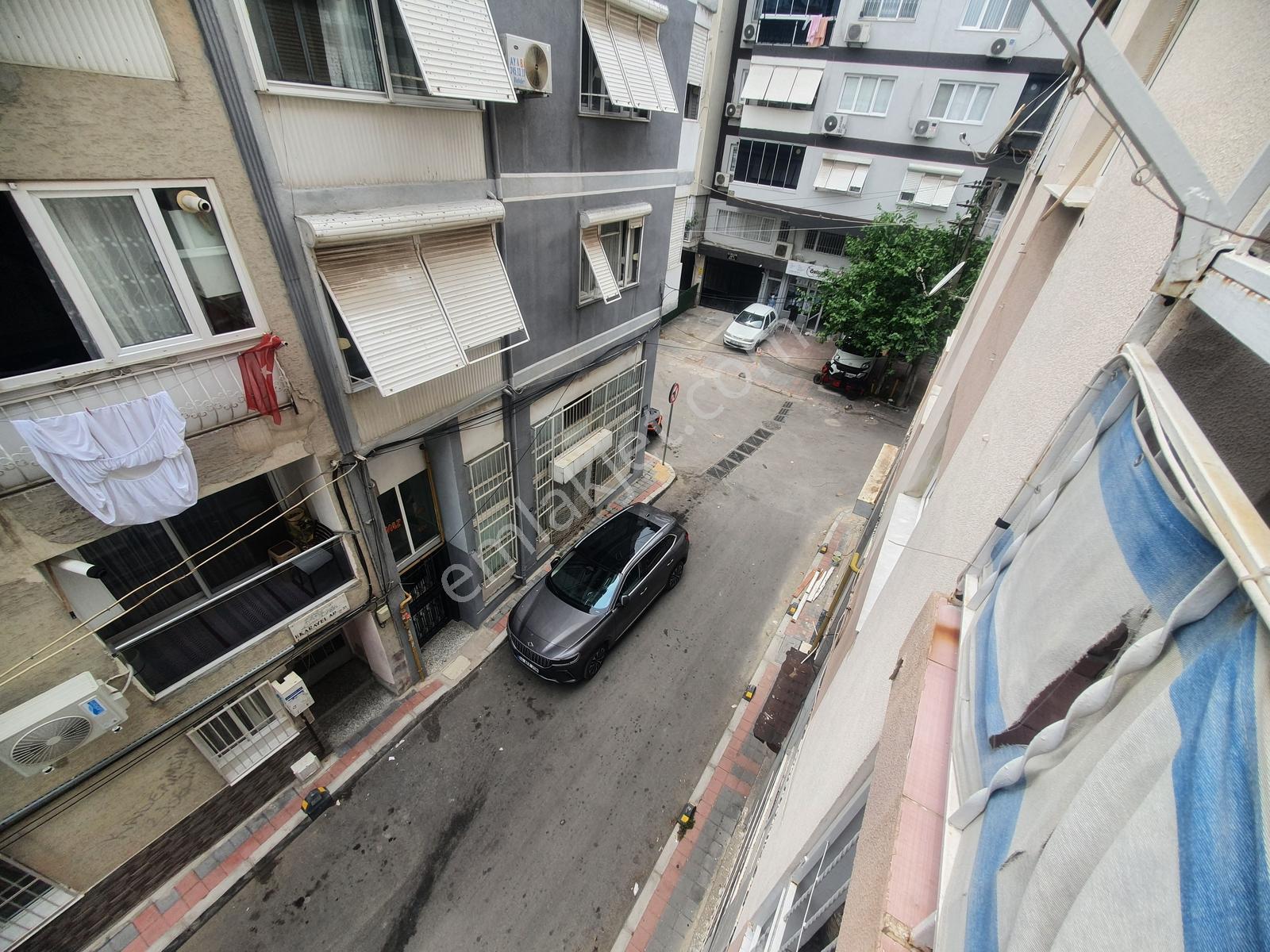 İzmirpark Avm Yanı Üçyol Metro Yakını Doğalgazlı 2+1 Kiralık - Görsel 15