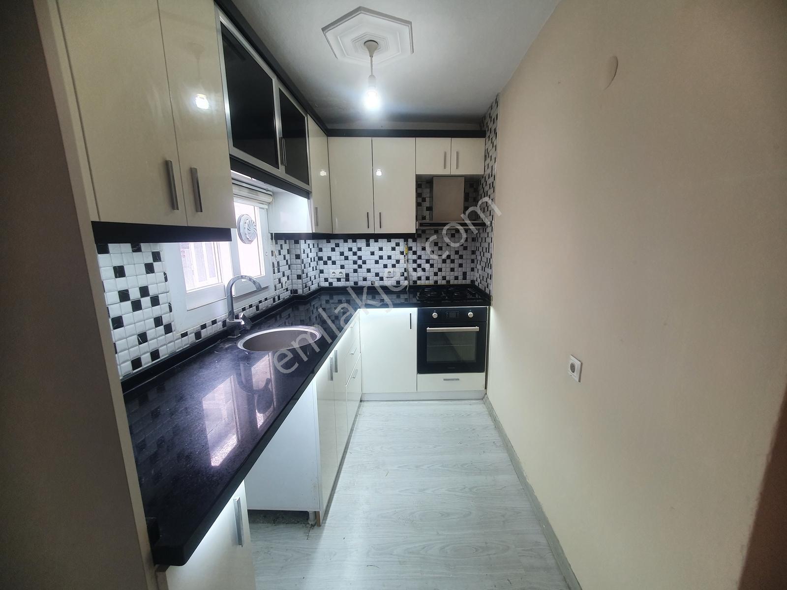 İzmirpark Avm Yanı Üçyol Metro Yakını Doğalgazlı 2+1 Kiralık - Görsel 18