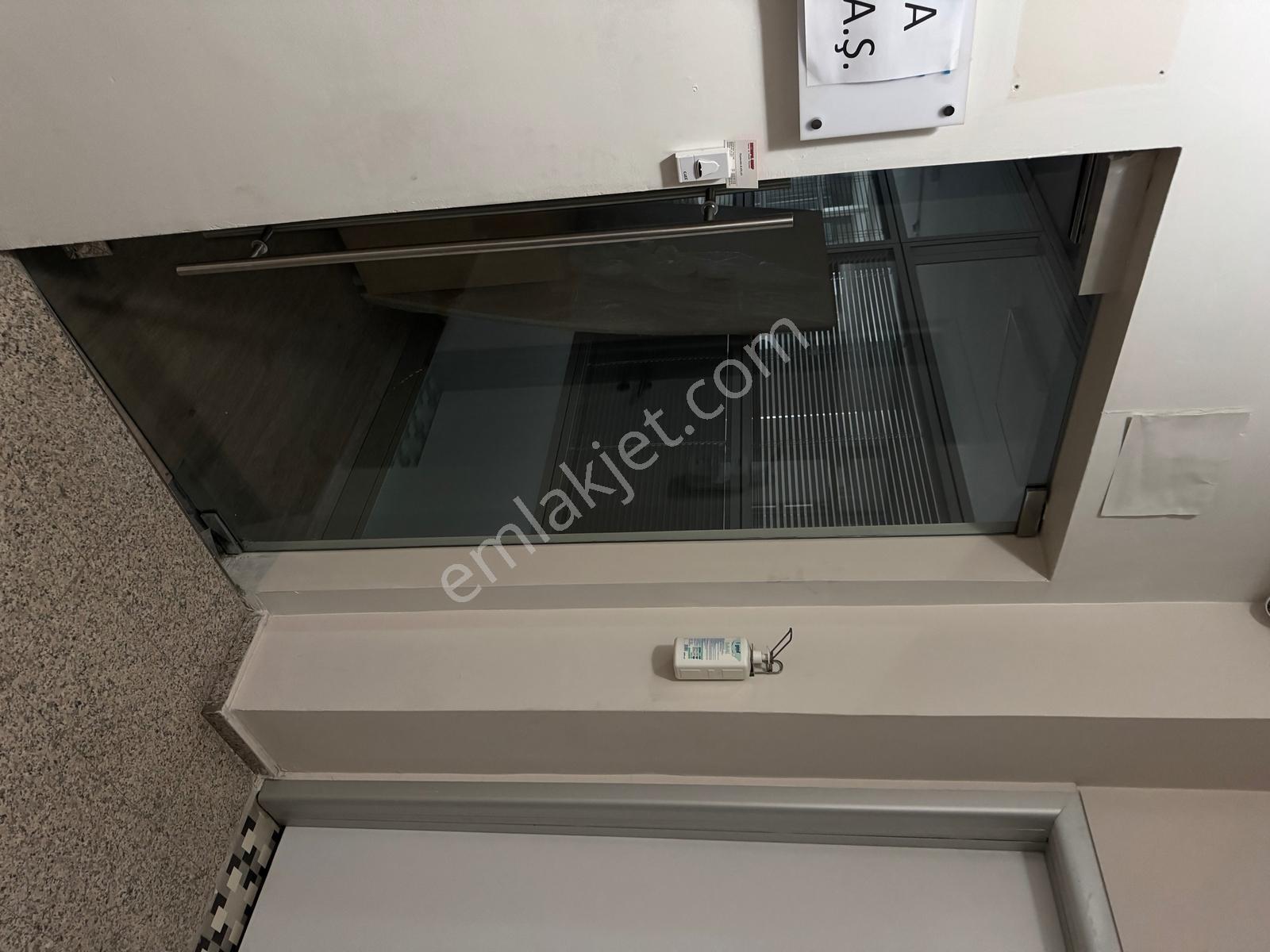 Şerifali'de Yatırımlık Satılık İş Merkezi Ofis - Görsel 18