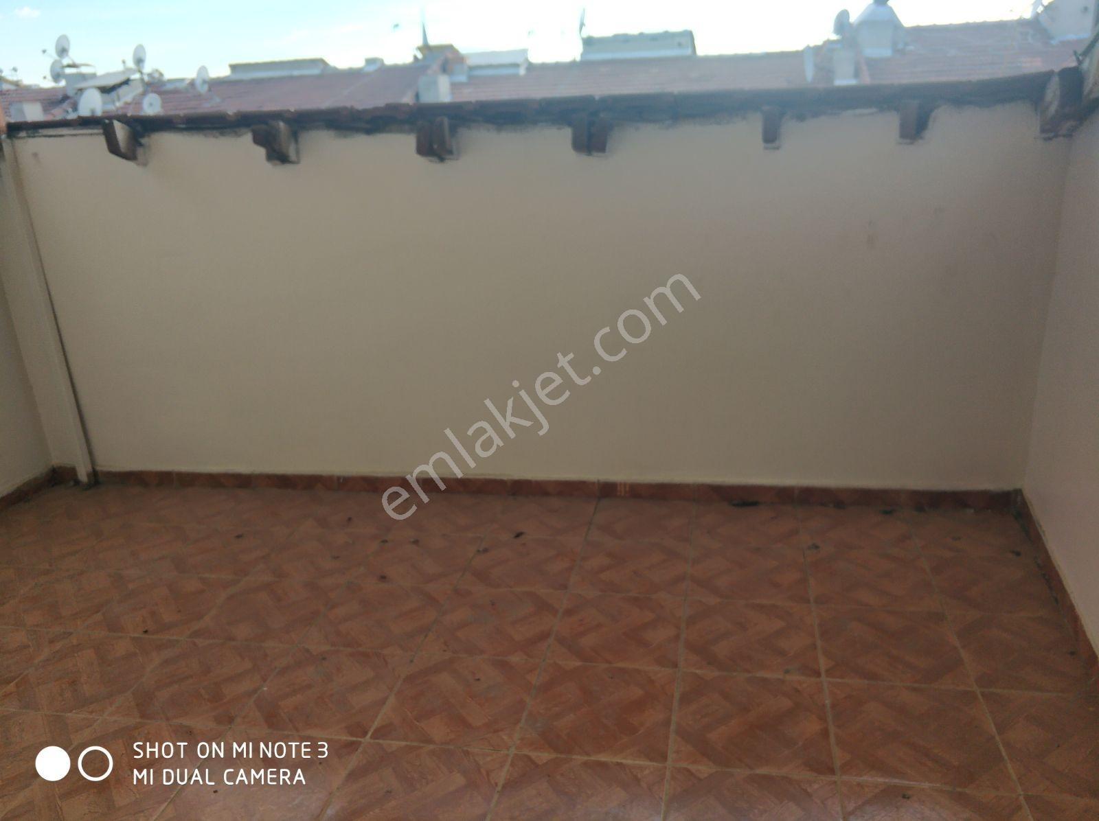 Bahçelievler'de Kiralık 2+1 Asansörlü Teraslı Dubleks Daire - Görsel 7