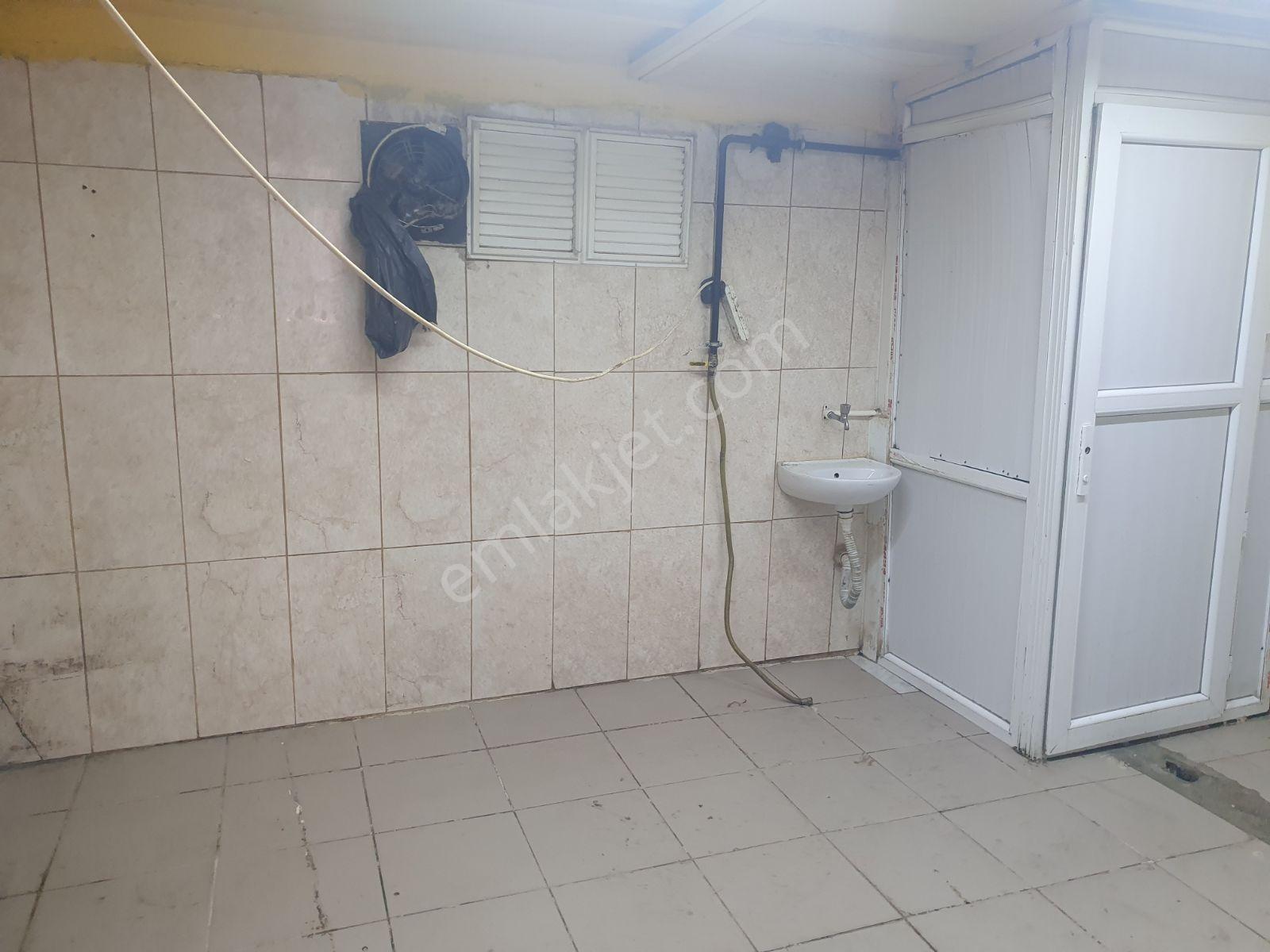 Eyüpsultan İslambey Caddesinde Kiralık 35 M2 Dükkan - Görsel 11