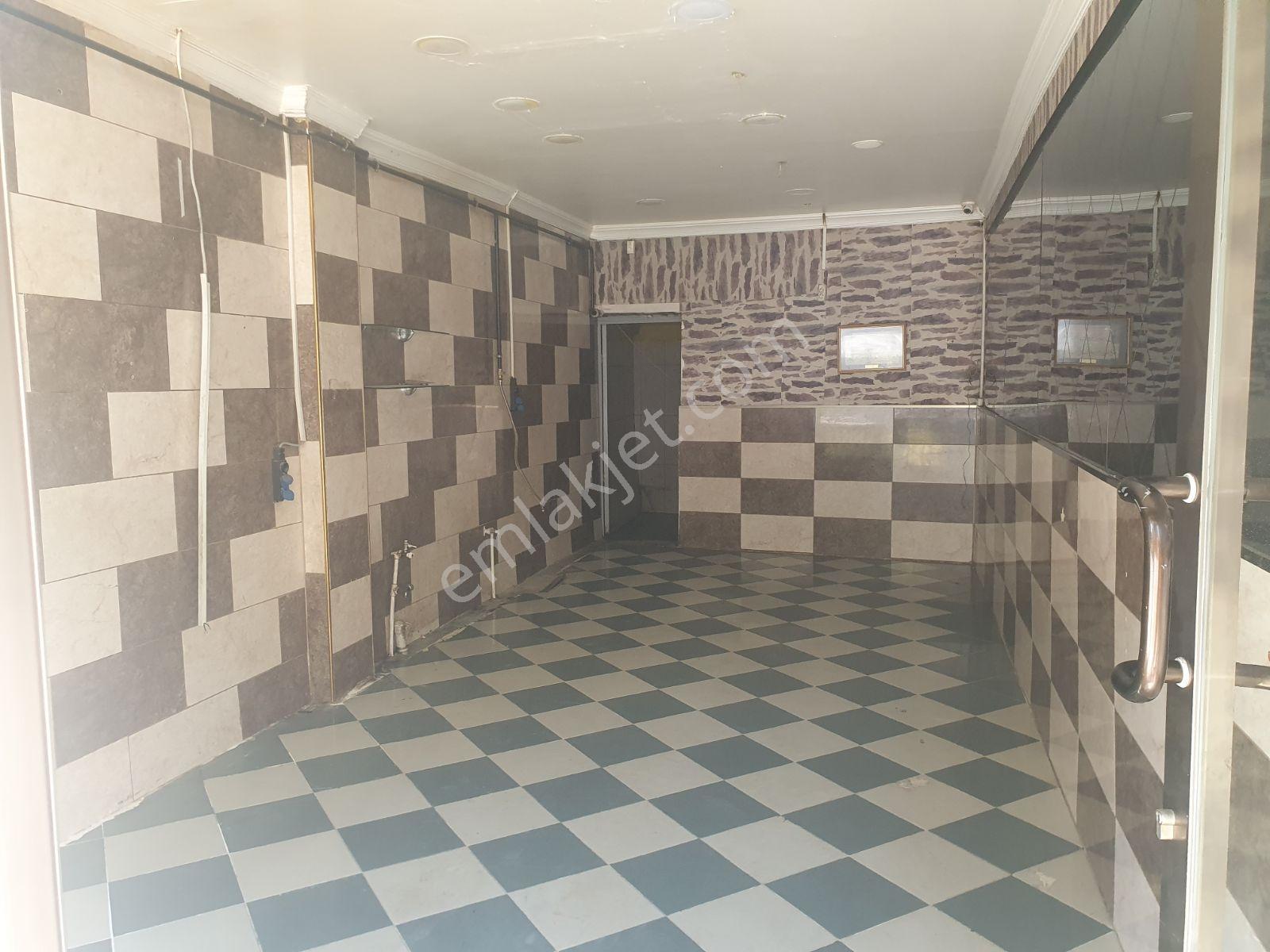 Eyüpsultan İslambey Caddesinde Kiralık 35 M2 Dükkan - Görsel 5