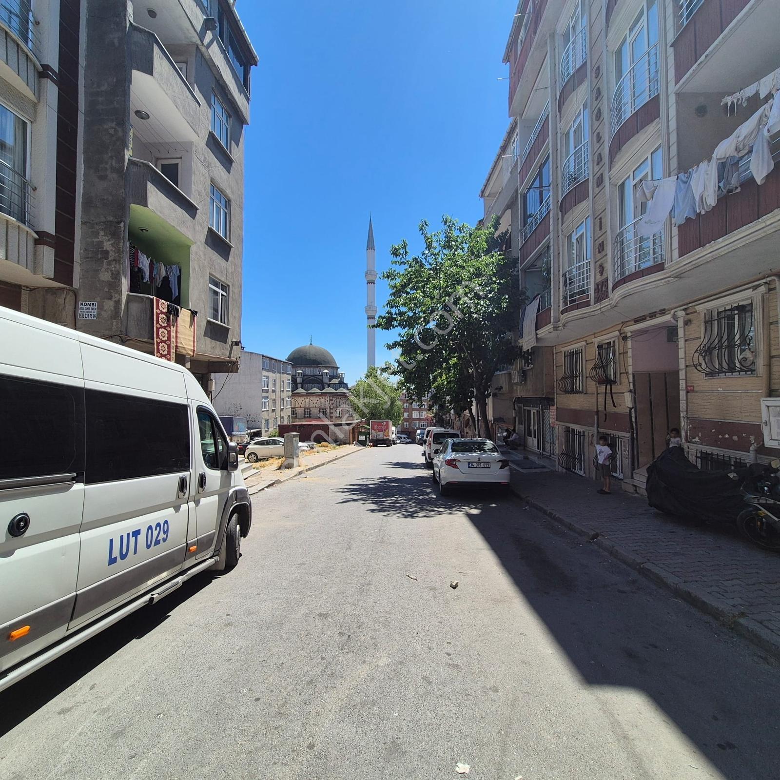 Esentepe'de Kiralık 2+1 Daire | Net 80 M² | 4. Kat - Görsel 11