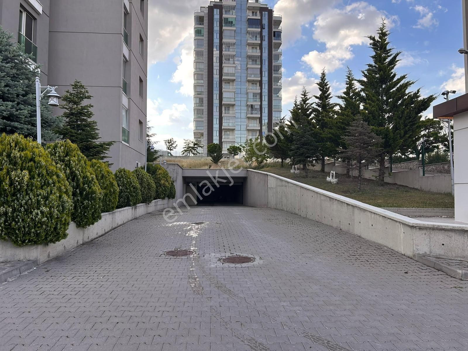 Alacaatlı Park Cadddesi Yakını 180 M2 Satılık 4+1 Daire - Görsel 23