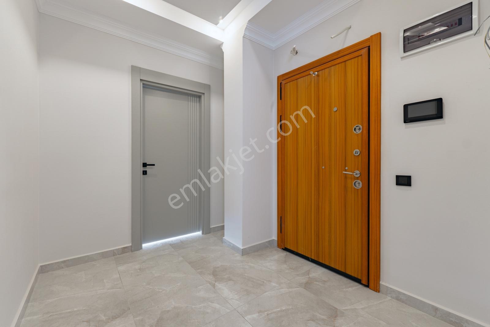 Alanya Obada Kurt Safir Busıness Centerde Kiralık Ofisler - Görsel 10