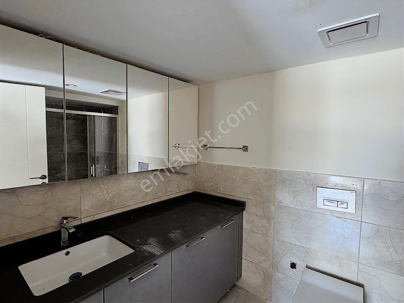 Remax Anka'dan Emlak Konut İdealistkoru Sitesi 3+1 Satılık Villa - Görsel 21