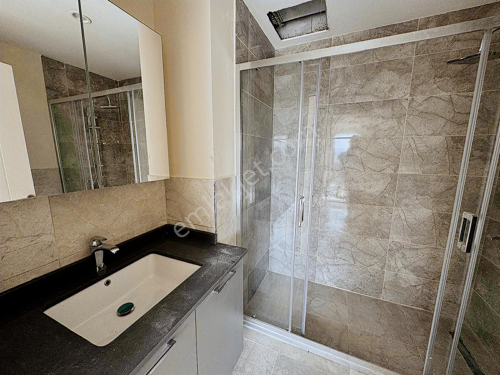 Remax Anka'dan Emlak Konut İdealistkoru Sitesi 3+1 Satılık Villa - Görsel 9
