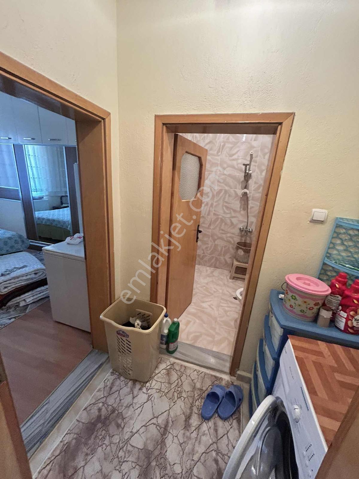 Belediye Arsalarında Satılık 3+1 Müstalik Ev 340m2 Köşe Parsel - Görsel 33