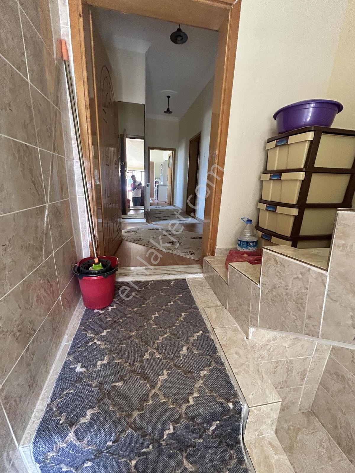 Belediye Arsalarında Satılık 3+1 Müstalik Ev 340m2 Köşe Parsel - Görsel 23