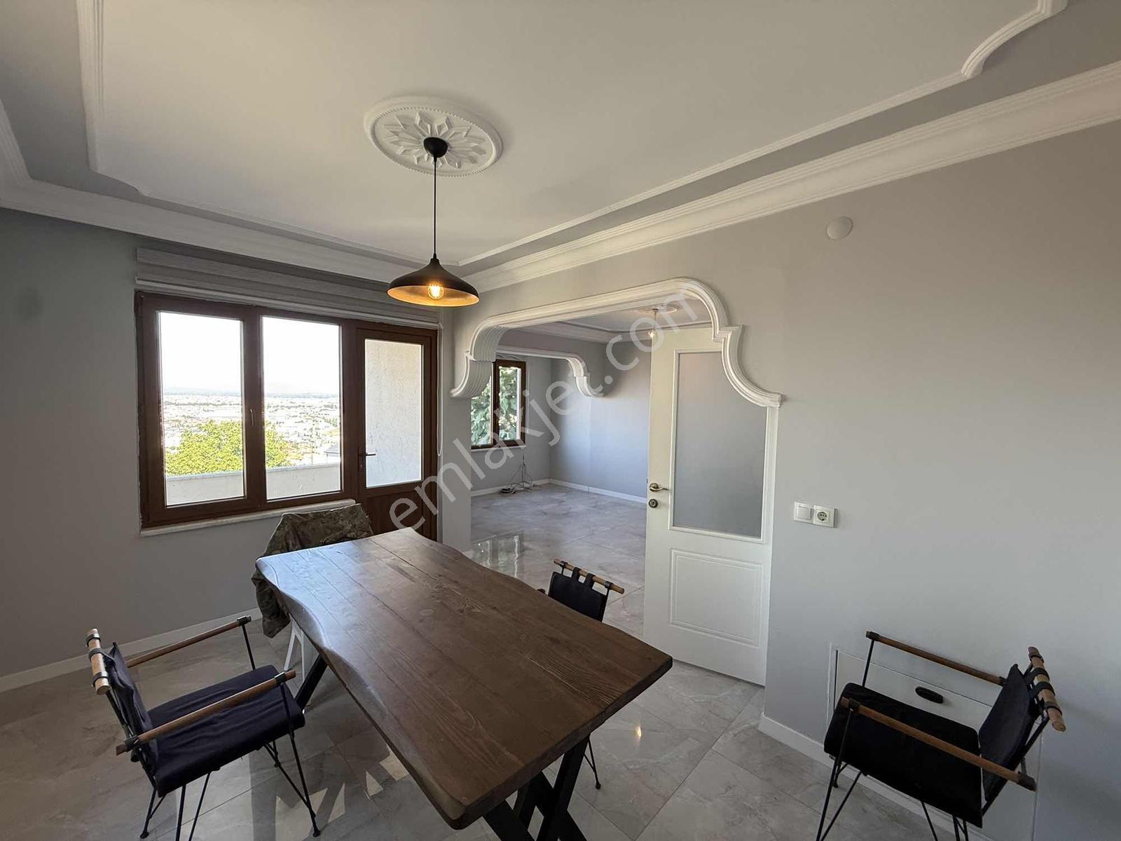 Ayşe Emlak'tan Serdivan Merkez'de Kiralık Manzaral Dubleks Daire - Görsel 22