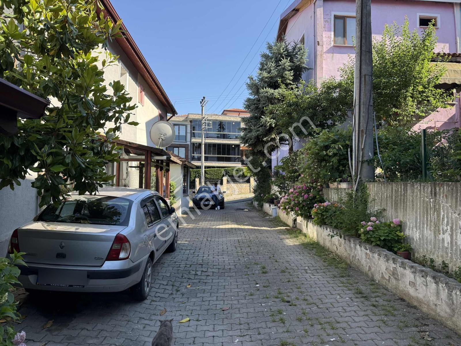 Ayşe Emlak'tan Serdivan Merkez'de Kiralık Manzaral Dubleks Daire - Görsel 12